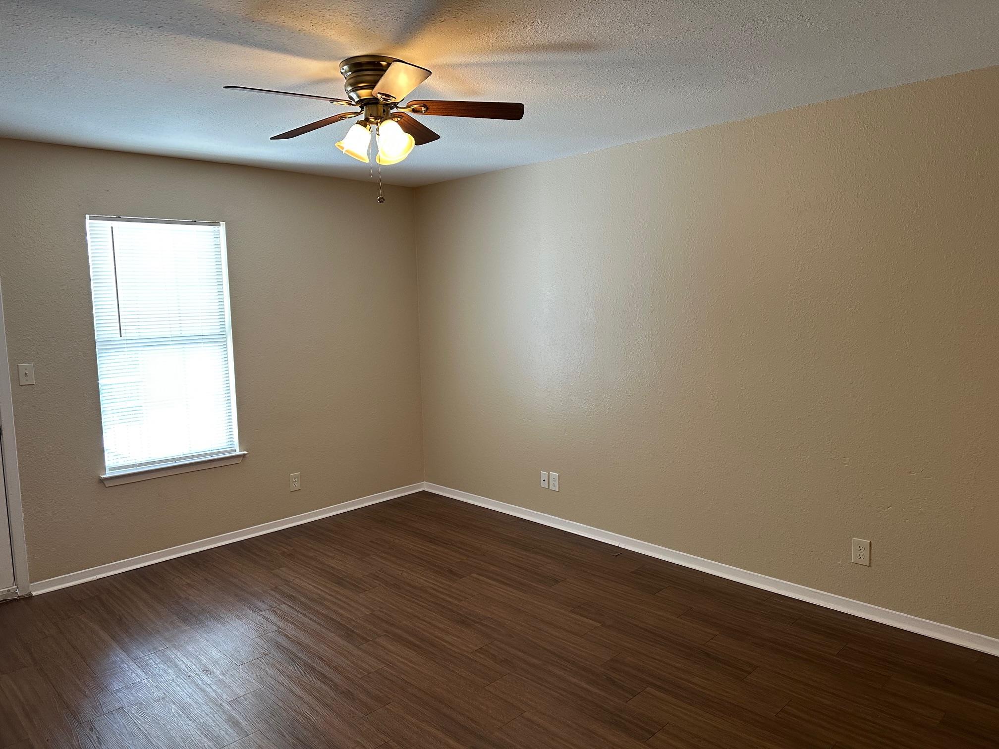 2208 Katy Ln # D, Georgetown, TX 78626
