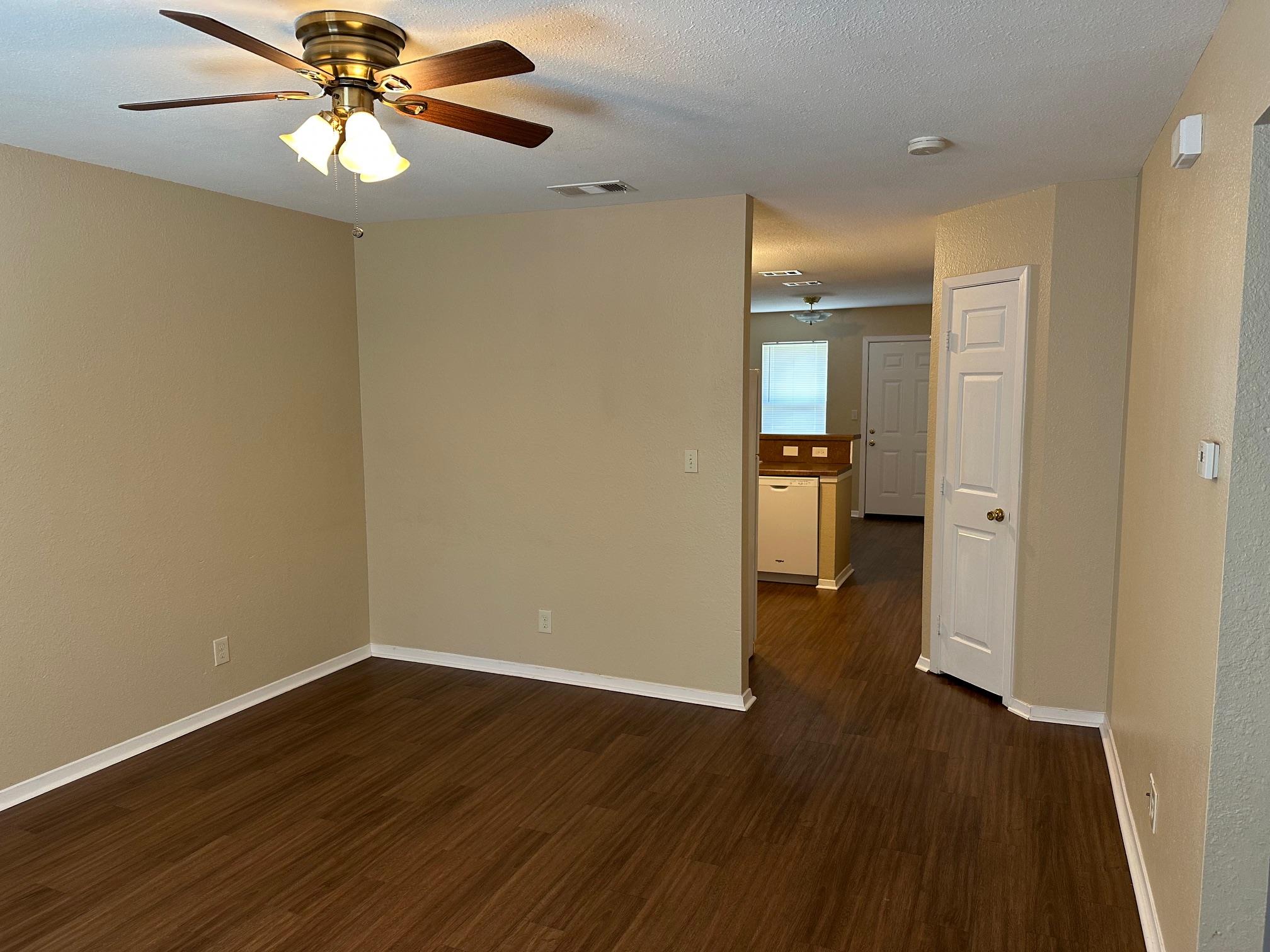 2208 Katy Ln # D, Georgetown, TX 78626