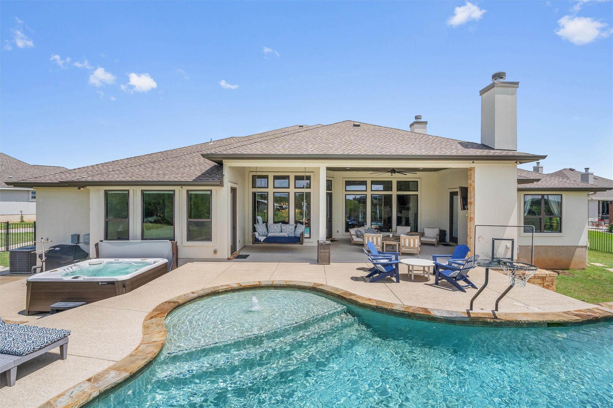 205 Honey Locust Cv, Leander, TX 78641