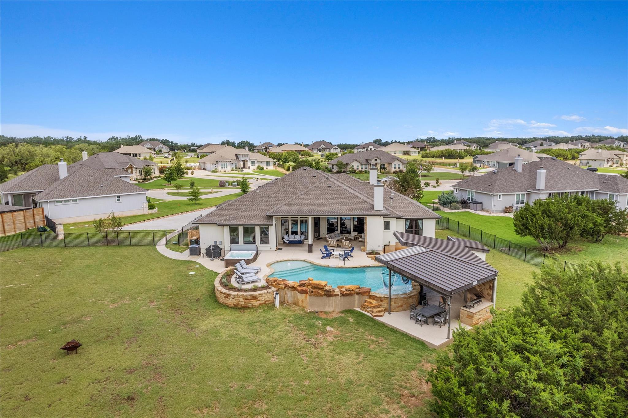 205 Honey Locust Cv, Leander, TX 78641