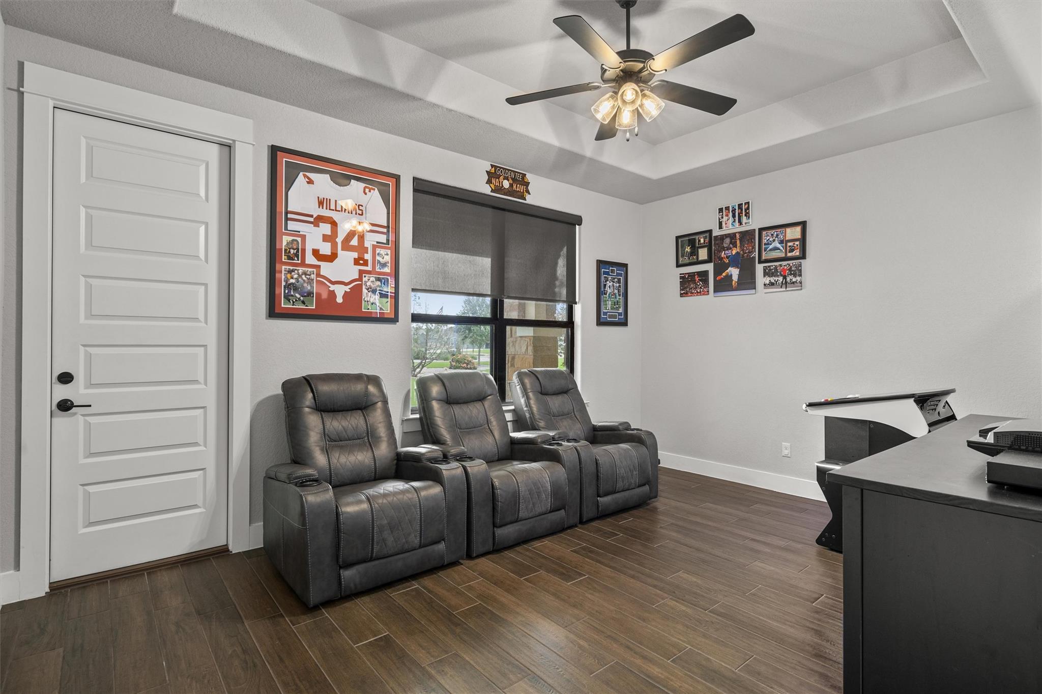 205 Honey Locust Cv, Leander, TX 78641