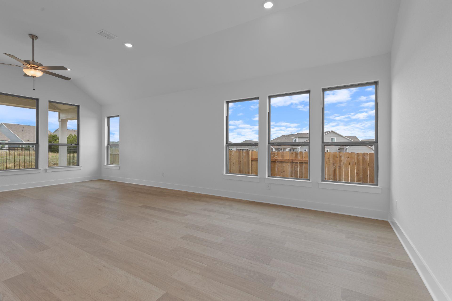 566 Sage Thrasher Cir, Dripping Springs, TX 78620