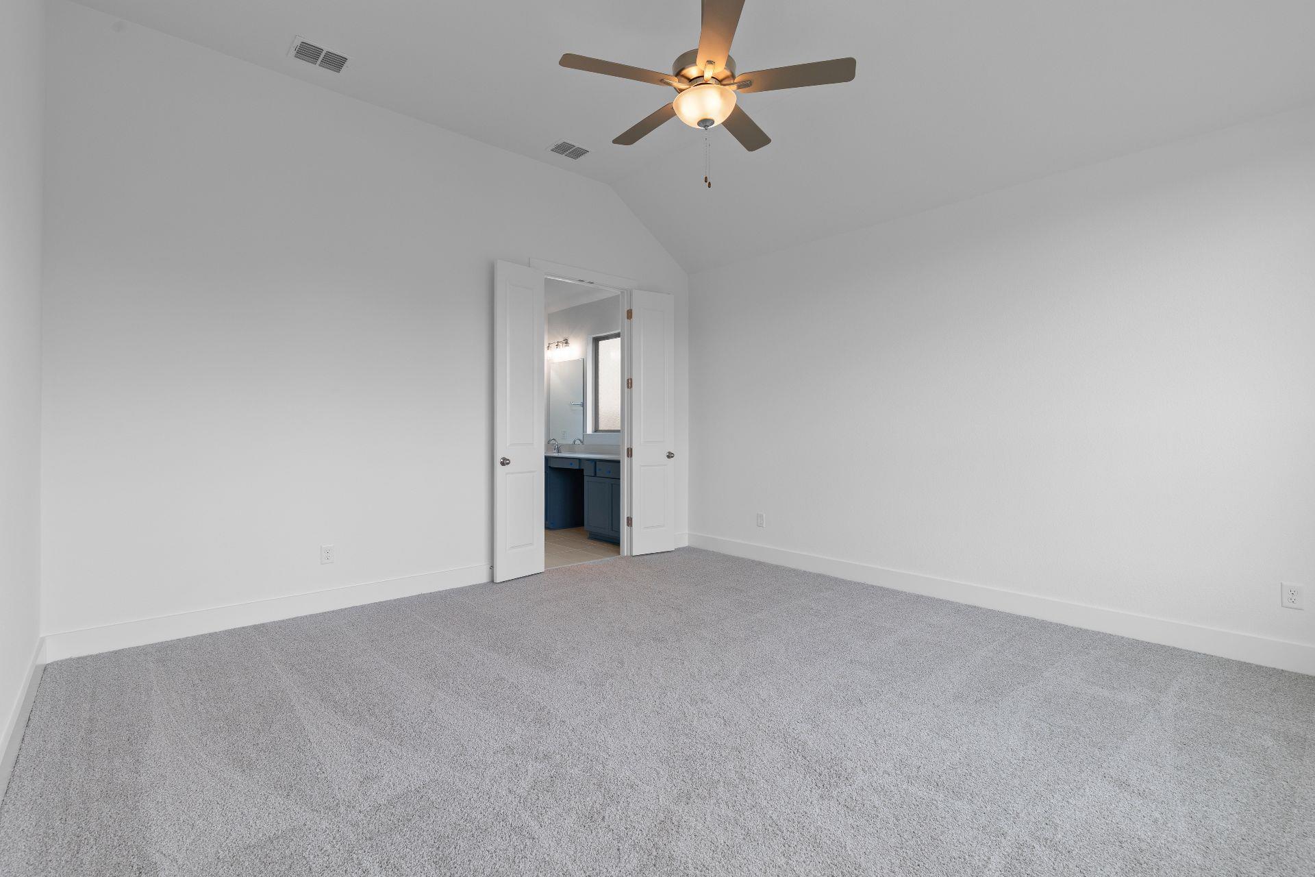 566 Sage Thrasher Cir, Dripping Springs, TX 78620