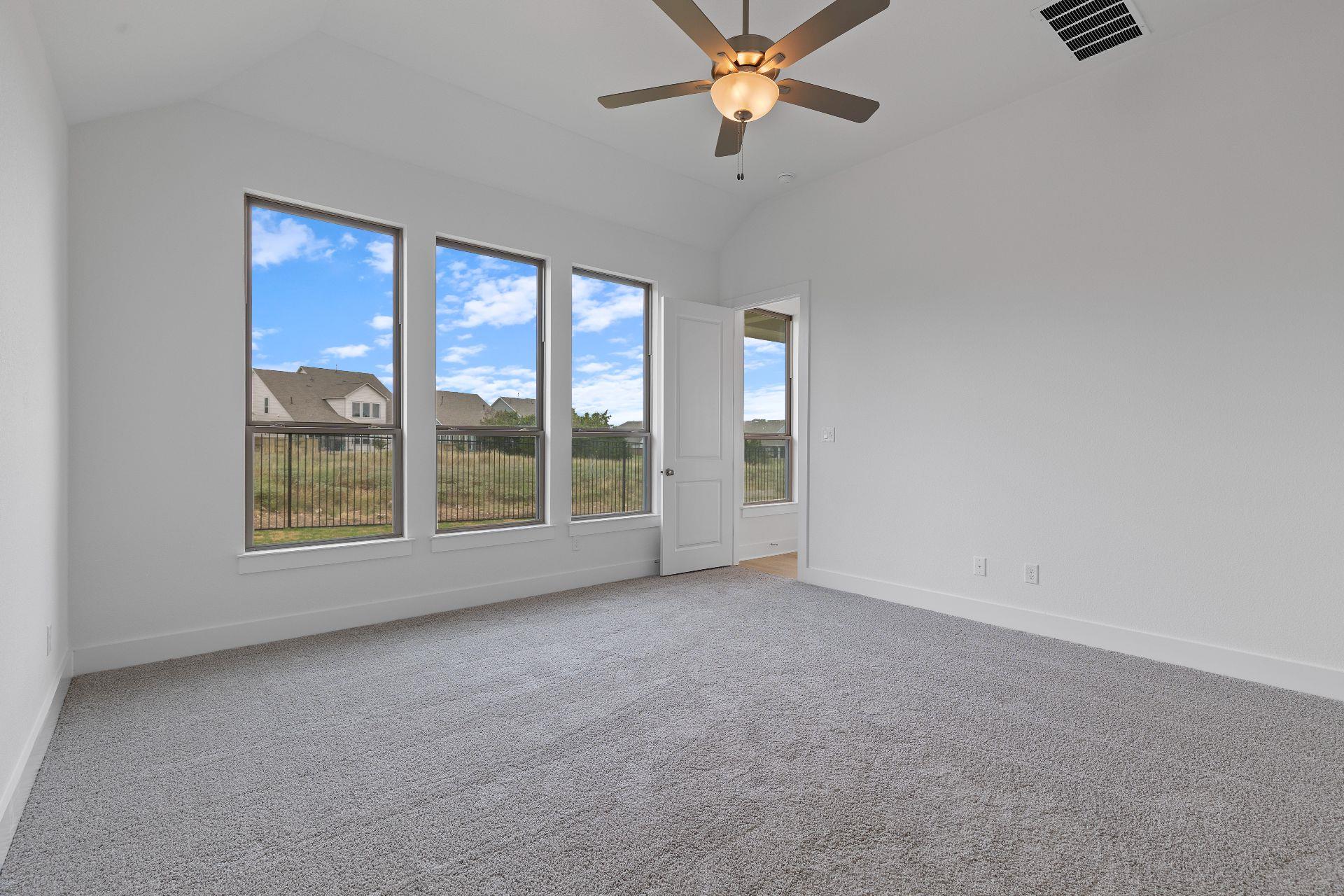 566 Sage Thrasher Cir, Dripping Springs, TX 78620