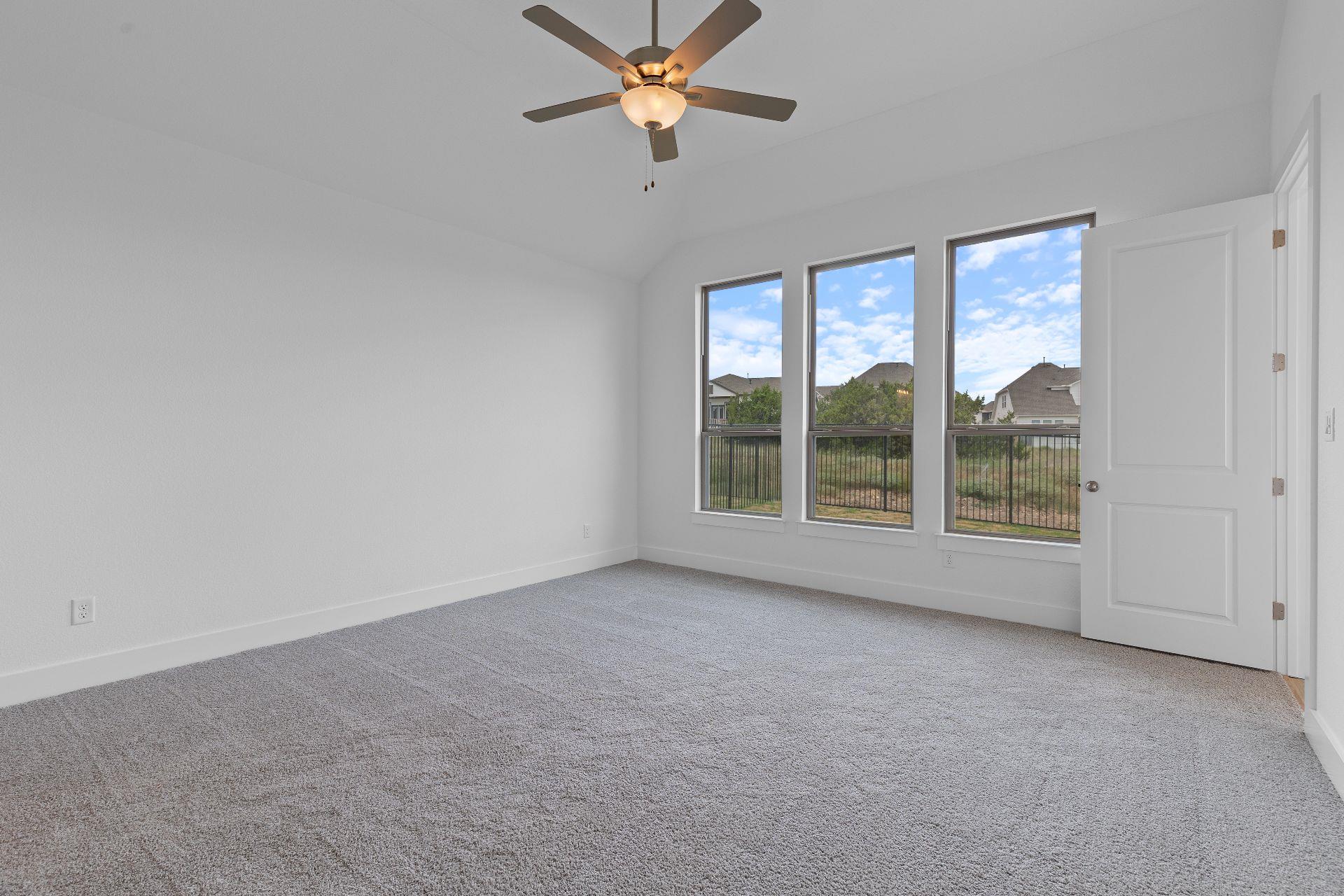 566 Sage Thrasher Cir, Dripping Springs, TX 78620