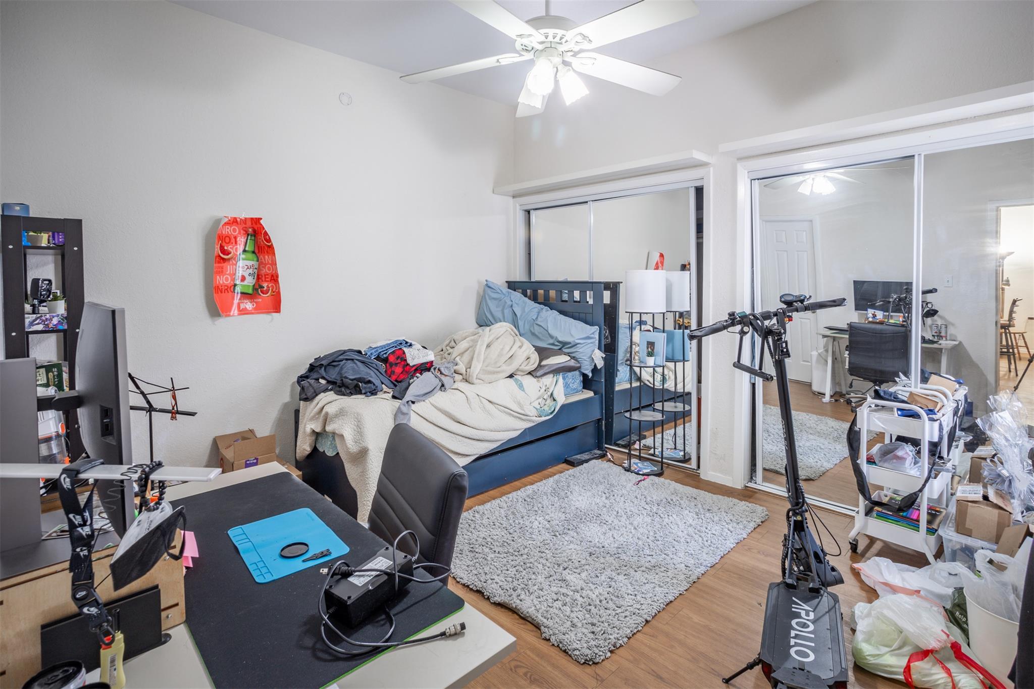 807 W 25th St # 102, Austin, TX 78705