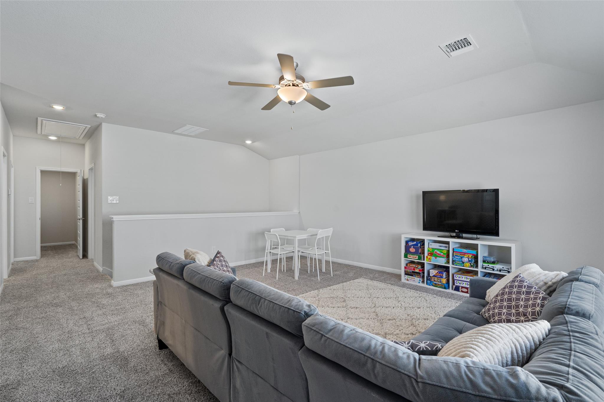 134 Stellers Swoop, Cedar Creek, TX 78612