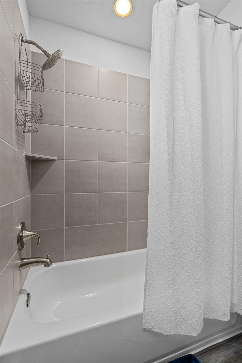 134 Stellers Swoop, Cedar Creek, TX 78612