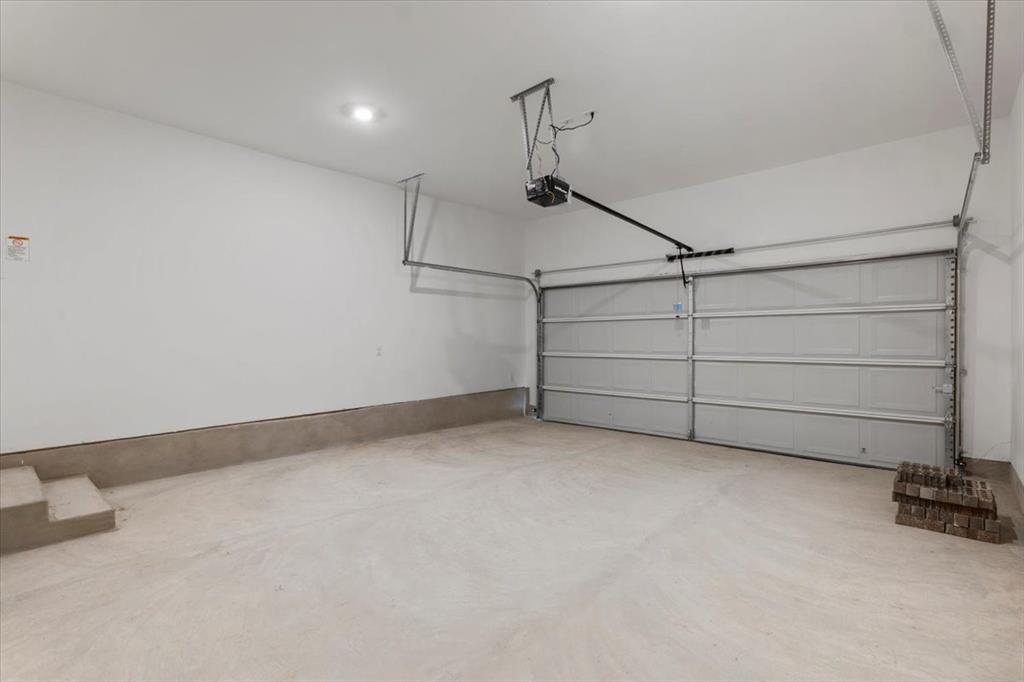 133 Green Knoll Ln, Georgetown, TX 78628