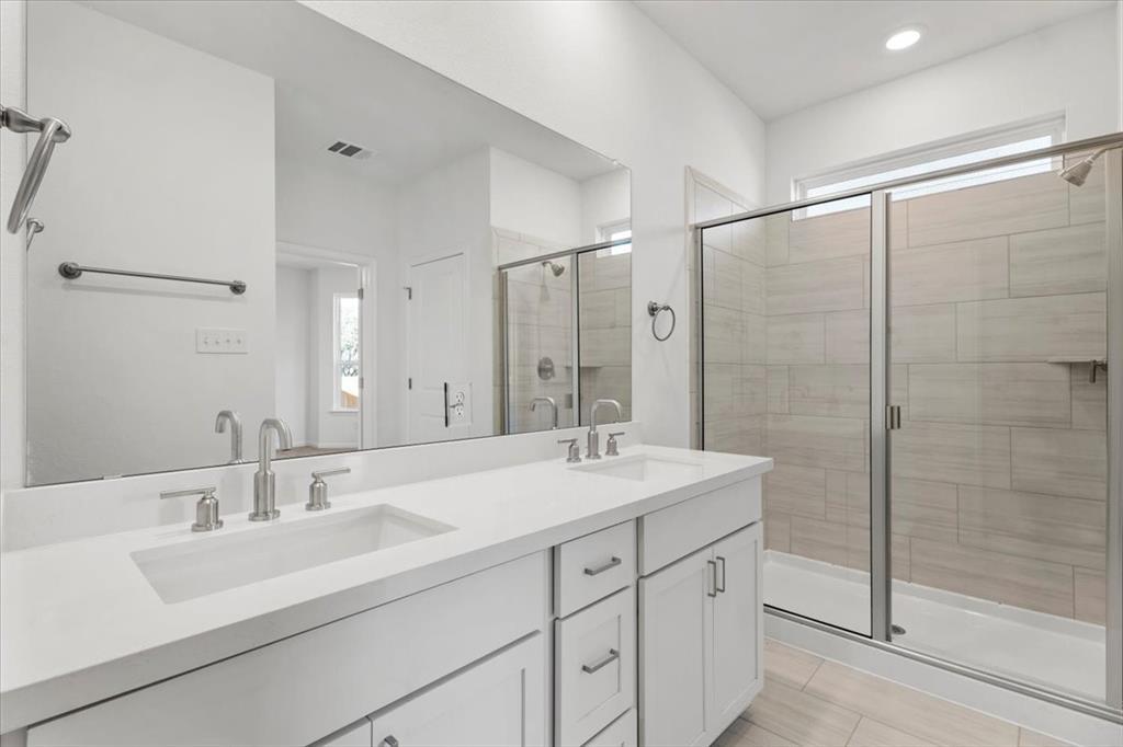 133 Green Knoll Ln, Georgetown, TX 78628