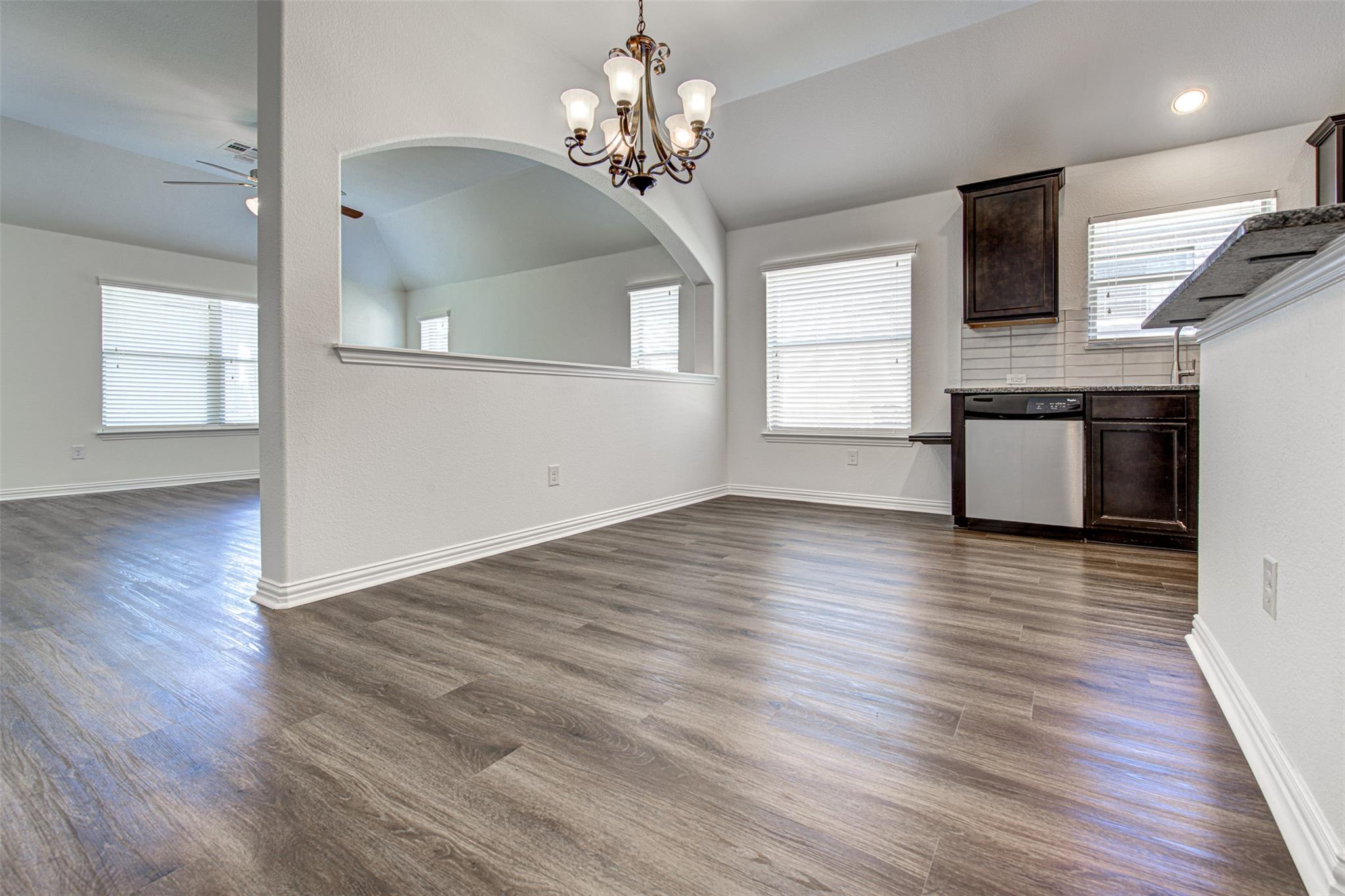 306 Snow Owl Holw, Buda, TX 78610