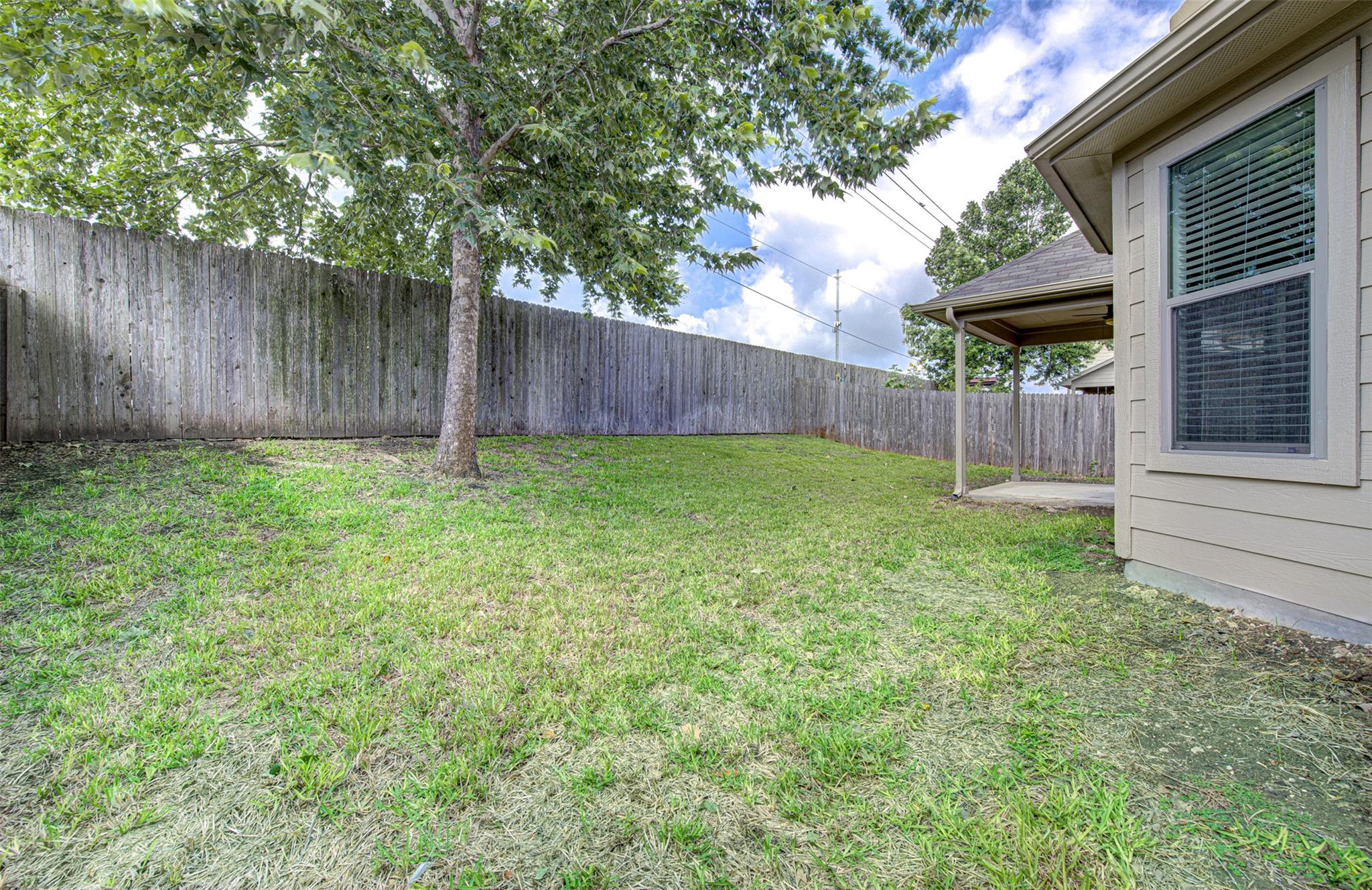 306 Snow Owl Holw, Buda, TX 78610