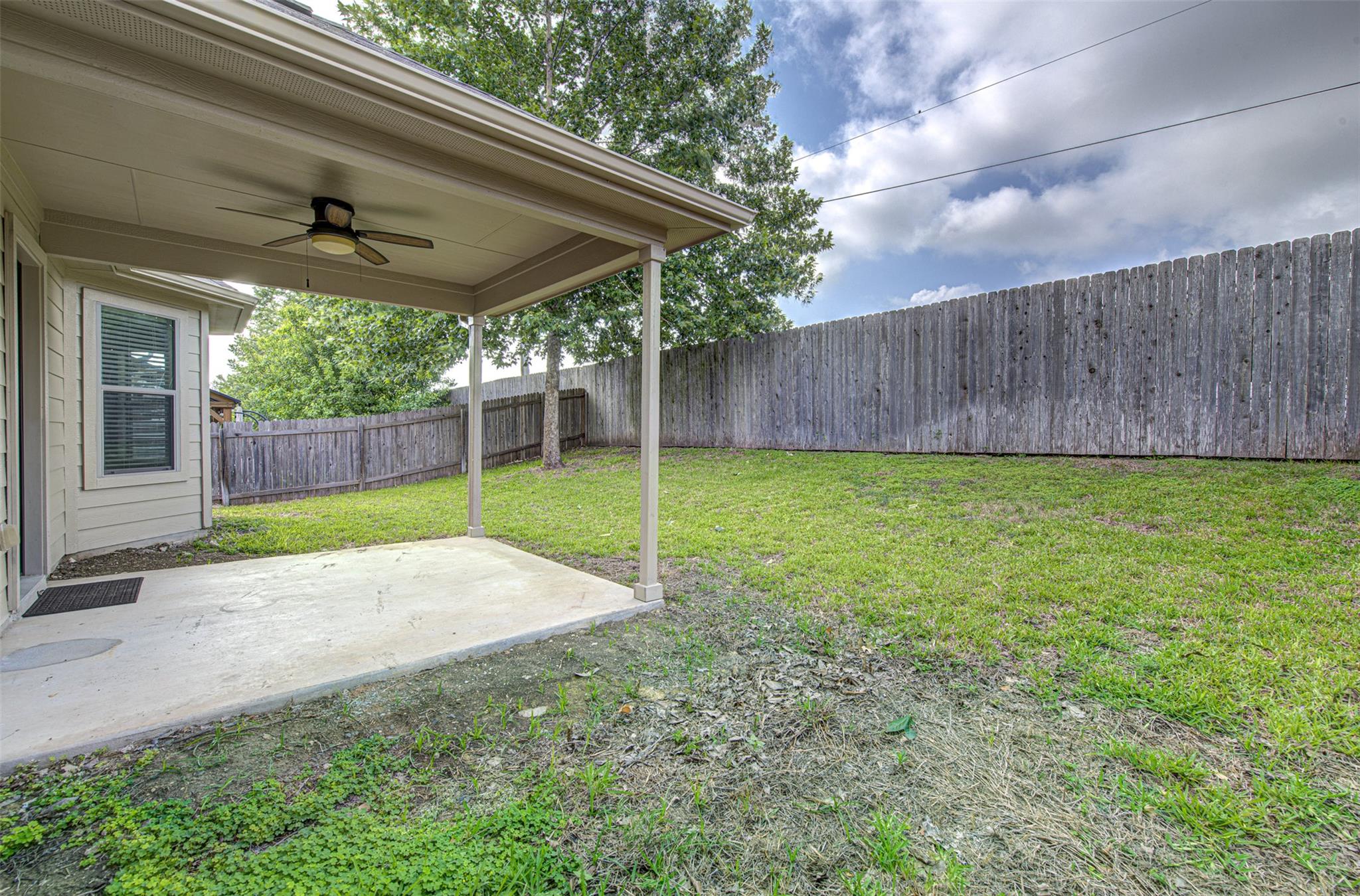 306 Snow Owl Holw, Buda, TX 78610