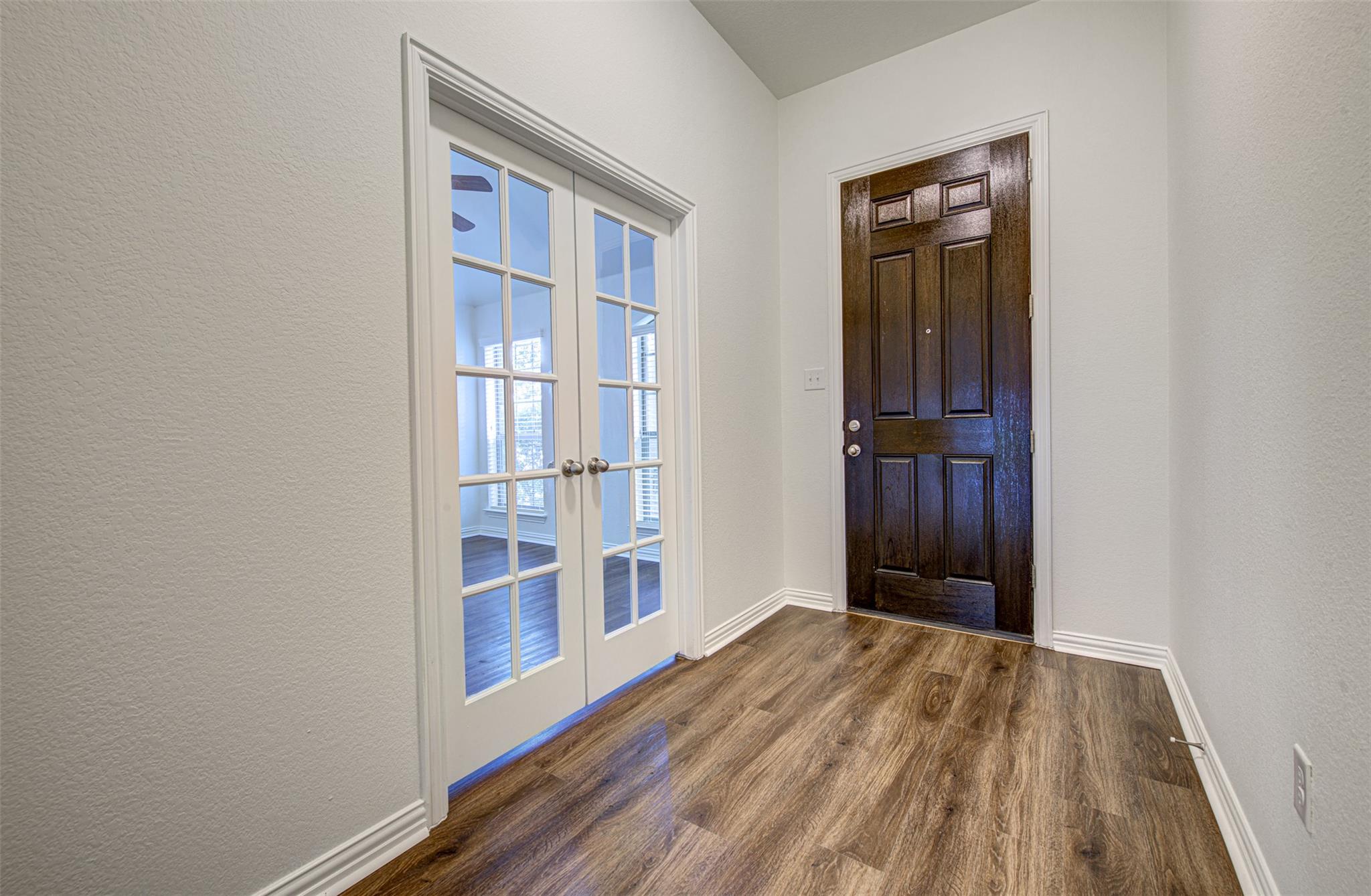 306 Snow Owl Holw, Buda, TX 78610