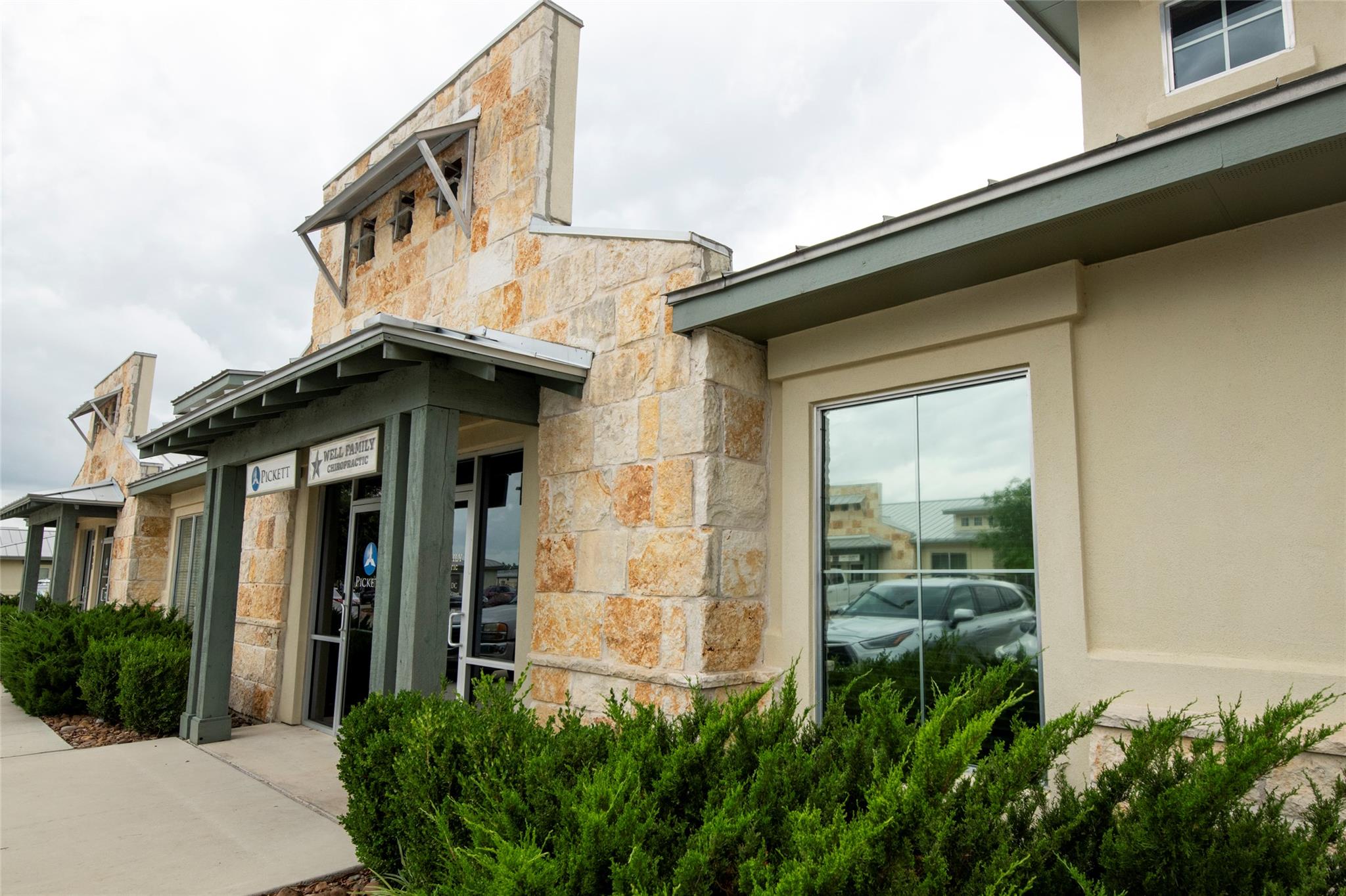 1913 Dutton Dr # 405, San Marcos, TX 78666