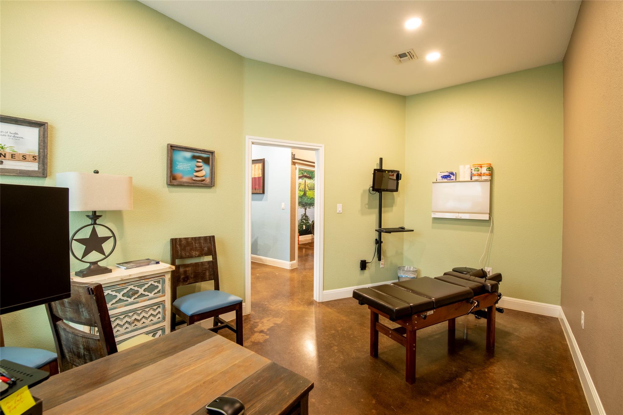 1913 Dutton Dr # 405, San Marcos, TX 78666