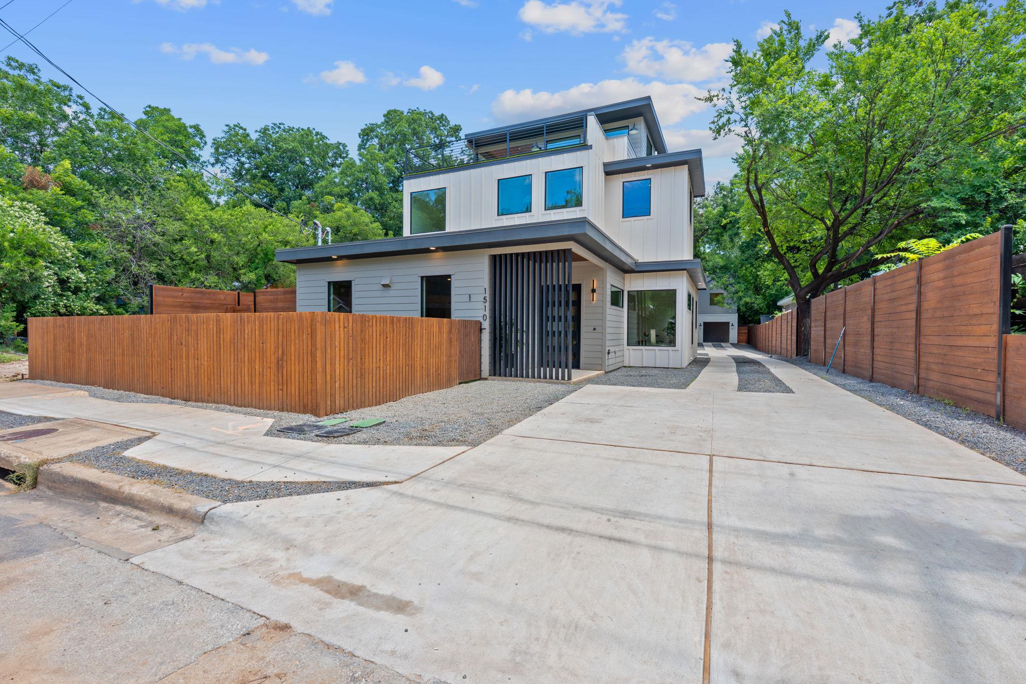 1510 Holly St # 1, Austin, TX 78702