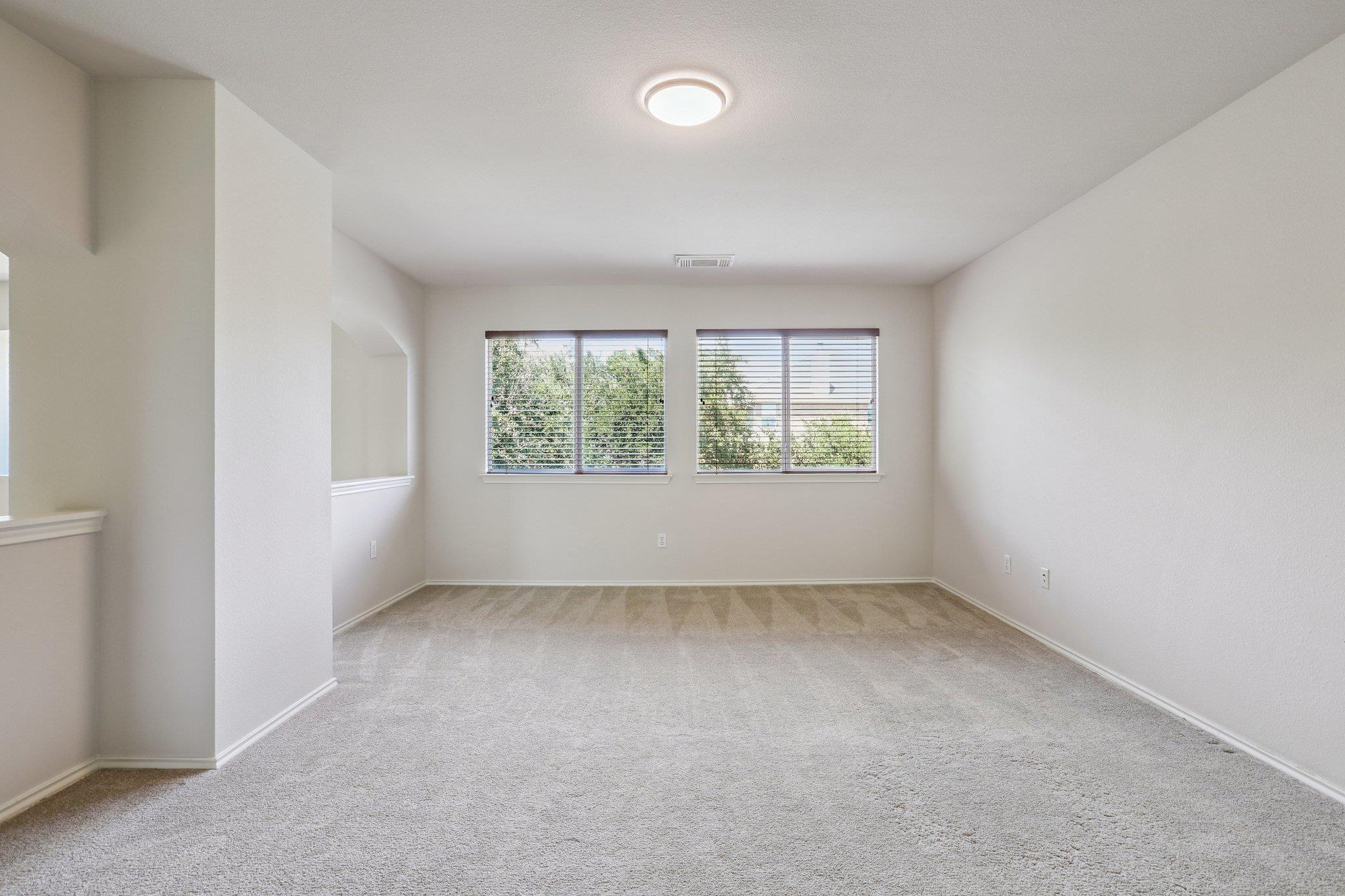 411 S Lynnwood Trl, Cedar Park, TX 78613