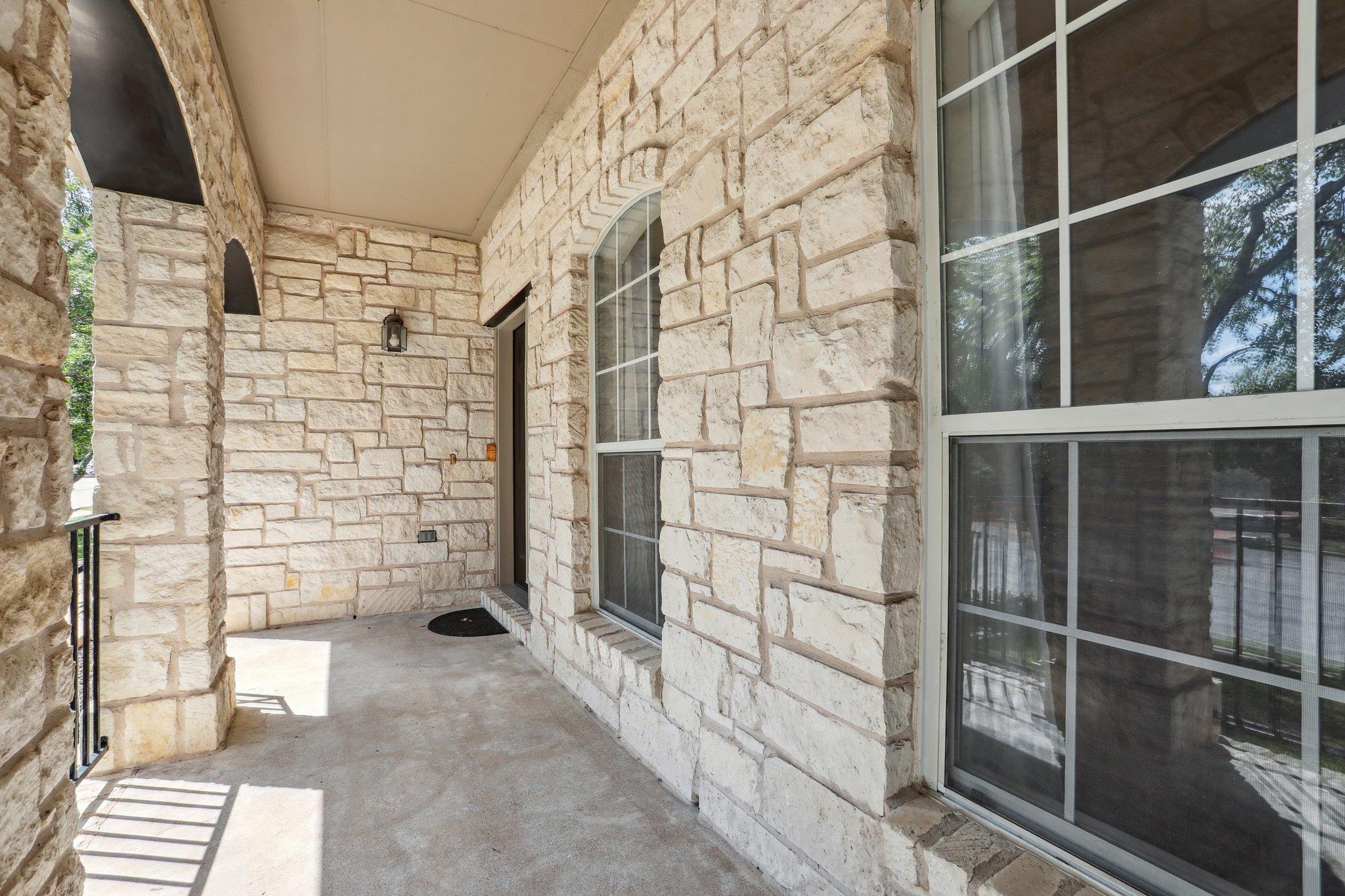 411 S Lynnwood Trl, Cedar Park, TX 78613