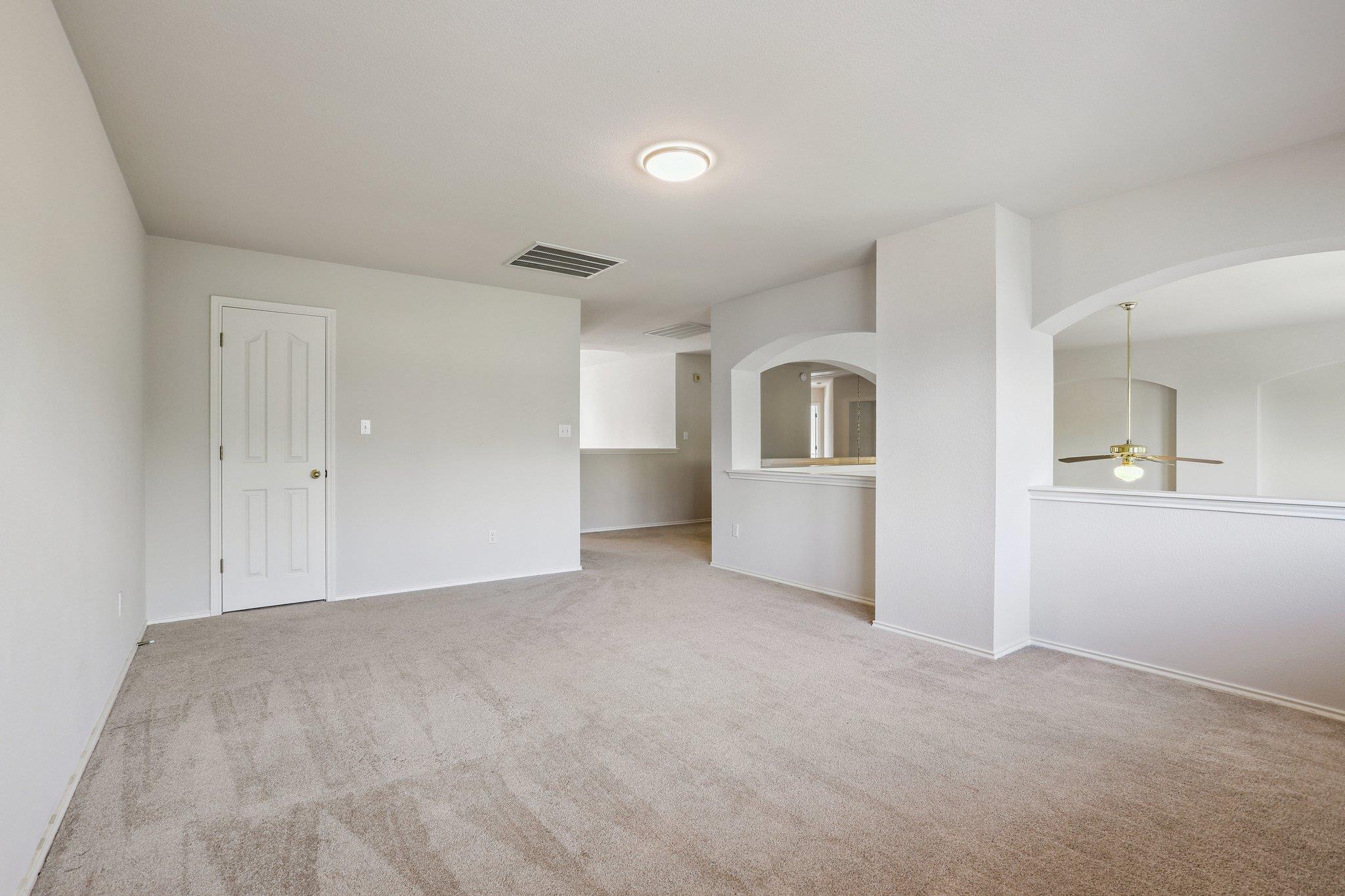 411 S Lynnwood Trl, Cedar Park, TX 78613