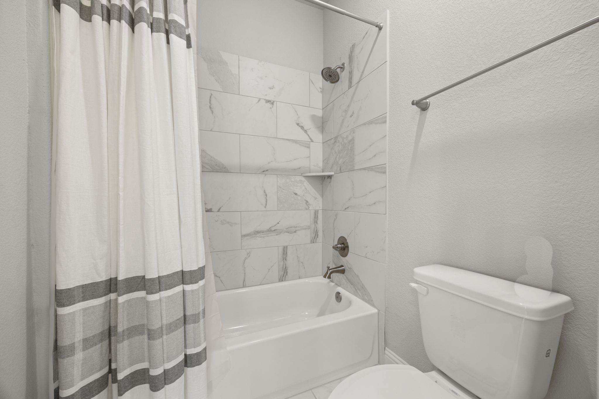 270 Baldovino Skwy, Lakeway, TX 78738