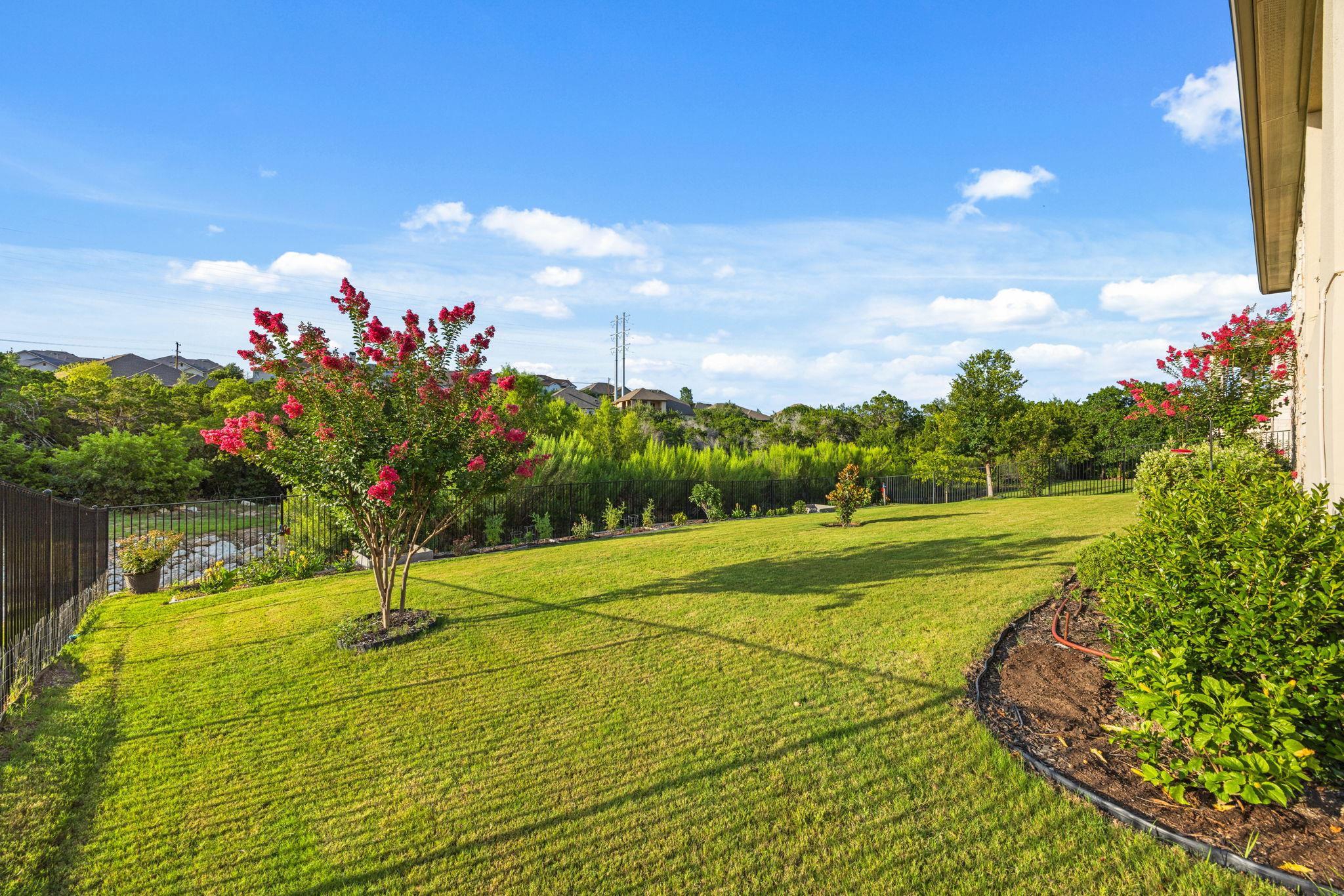 270 Baldovino Skwy, Lakeway, TX 78738