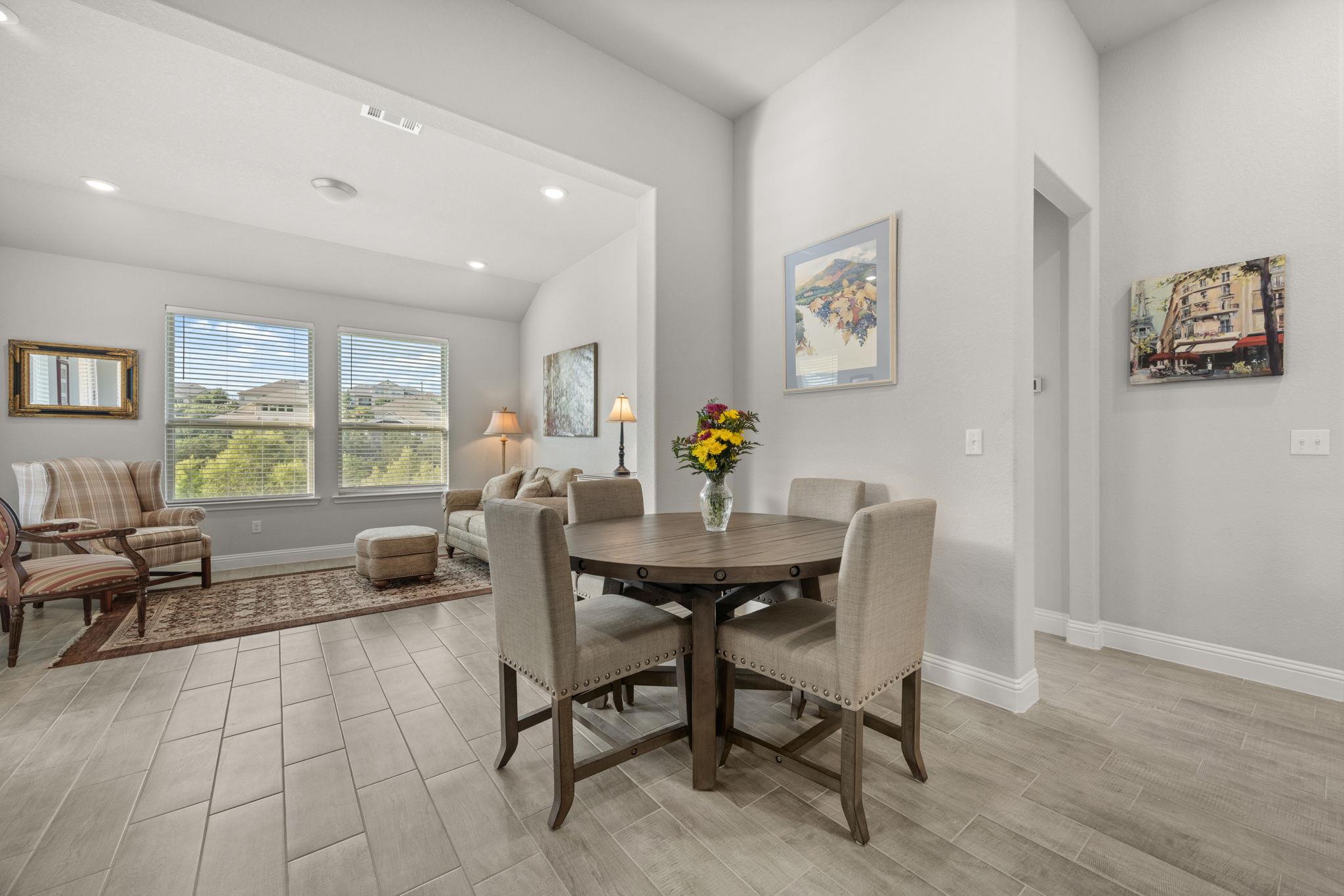 270 Baldovino Skwy, Lakeway, TX 78738