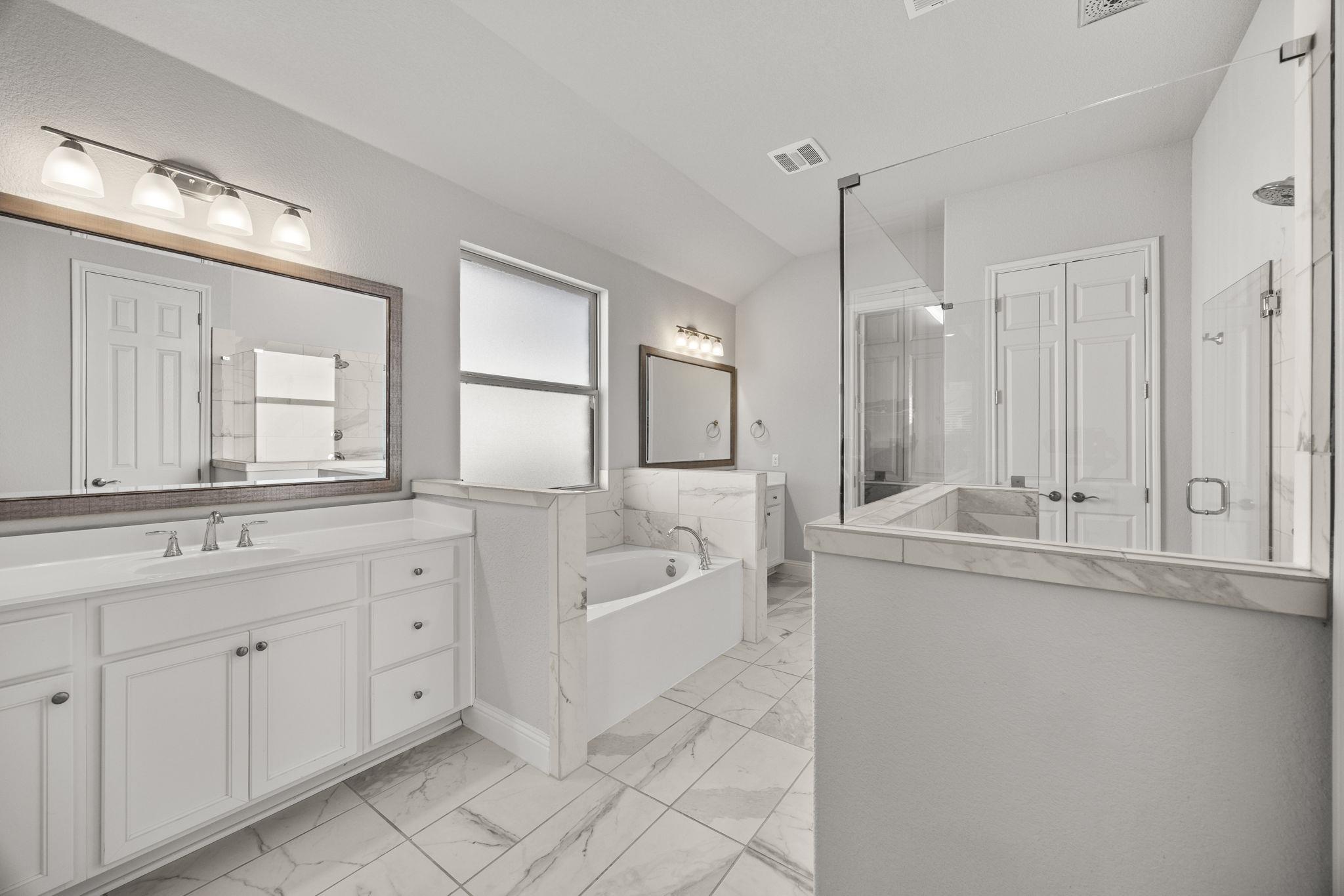 270 Baldovino Skwy, Lakeway, TX 78738