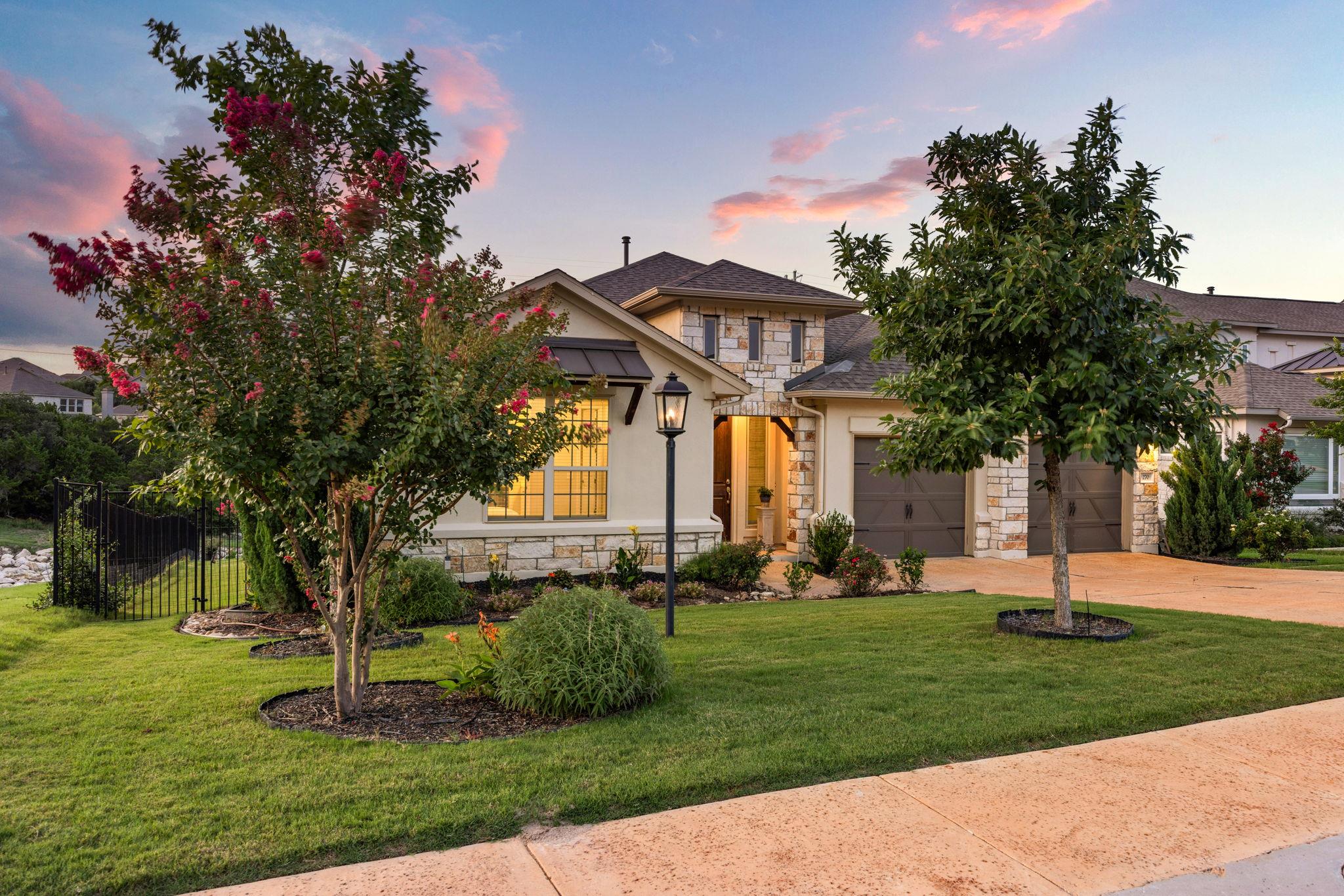 270 Baldovino Skwy, Lakeway, TX 78738