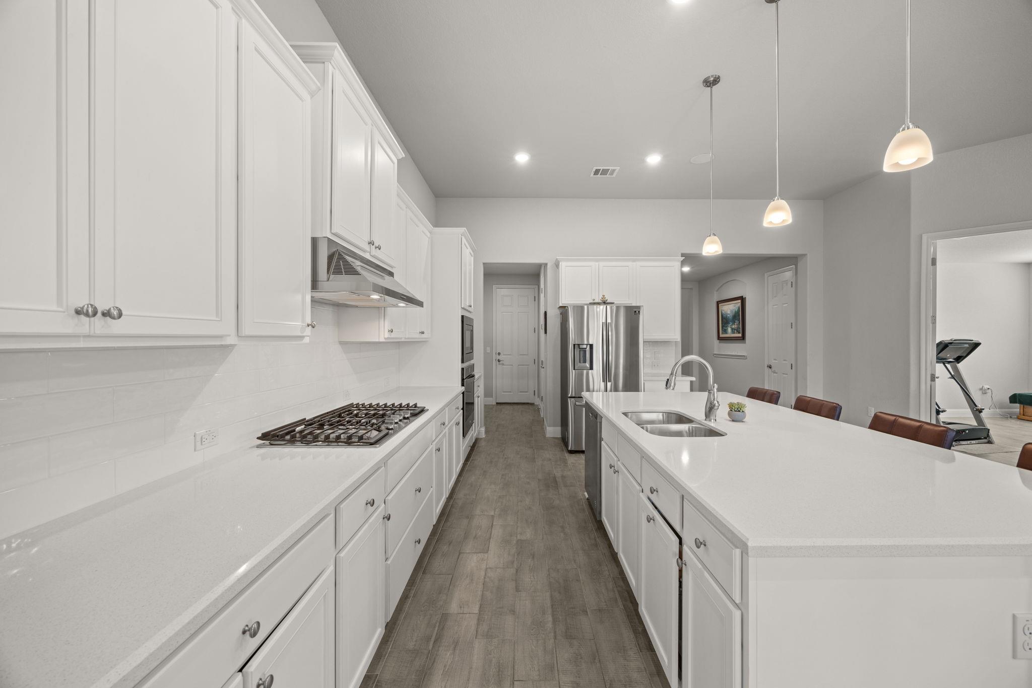 270 Baldovino Skwy, Lakeway, TX 78738