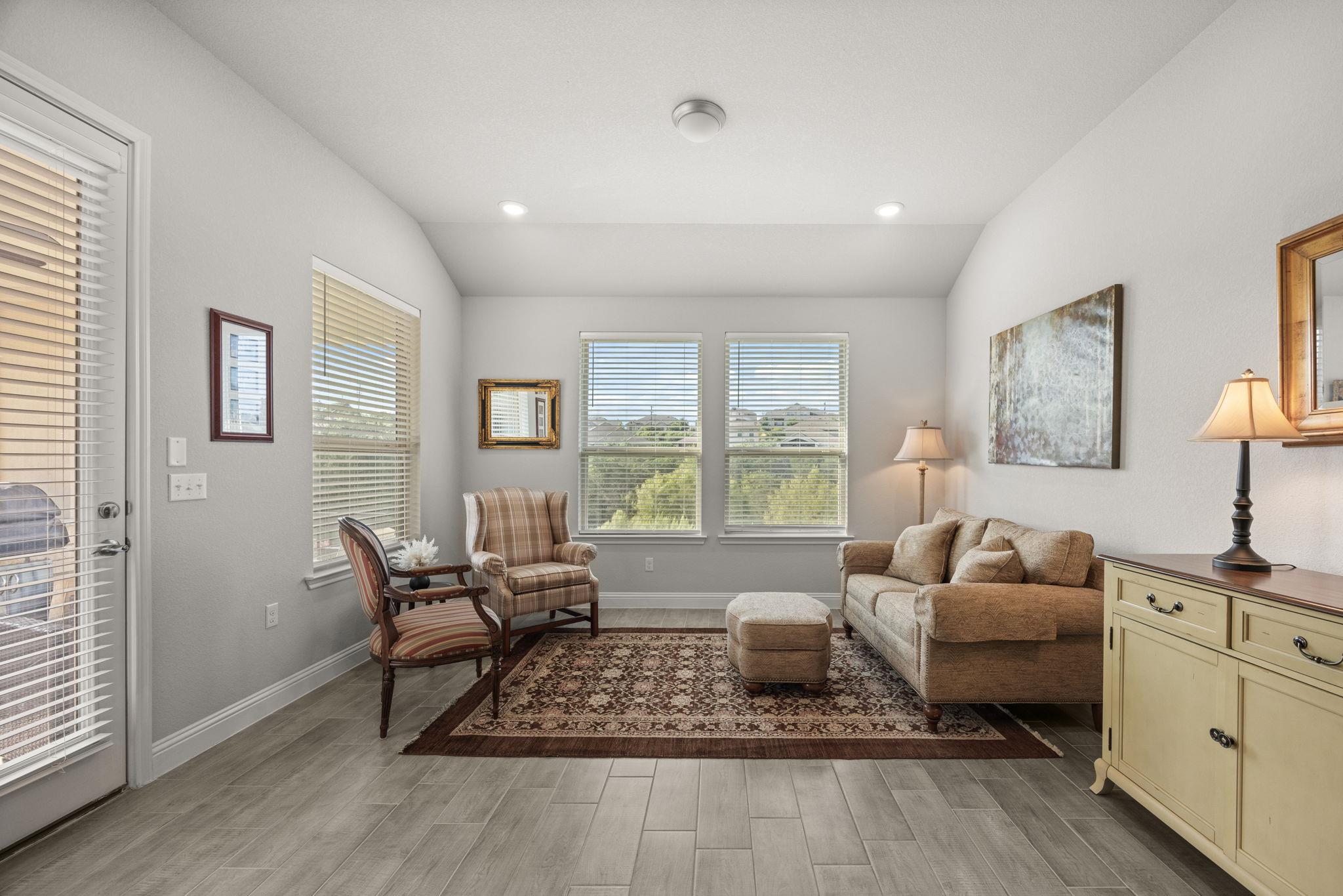 270 Baldovino Skwy, Lakeway, TX 78738