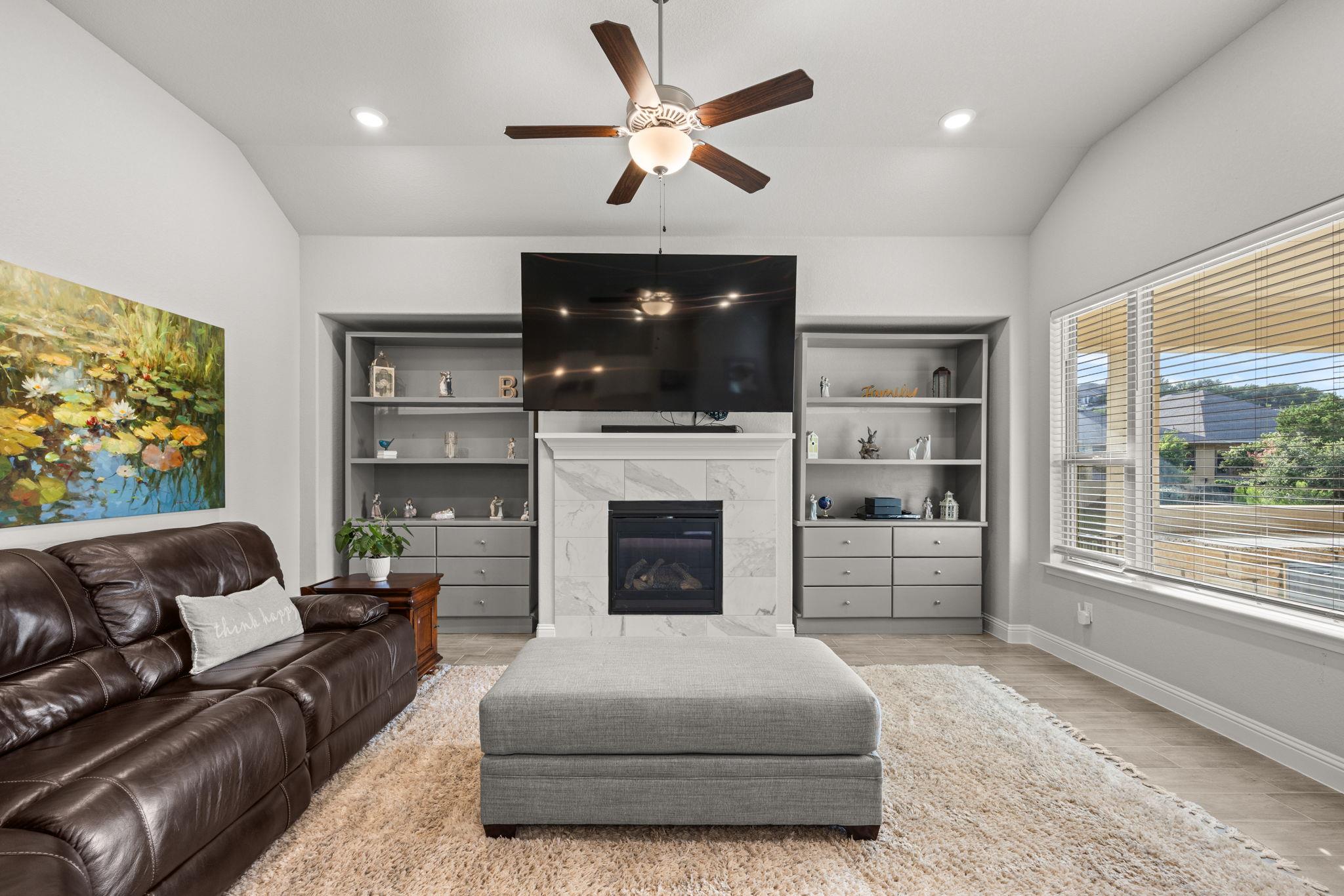270 Baldovino Skwy, Lakeway, TX 78738