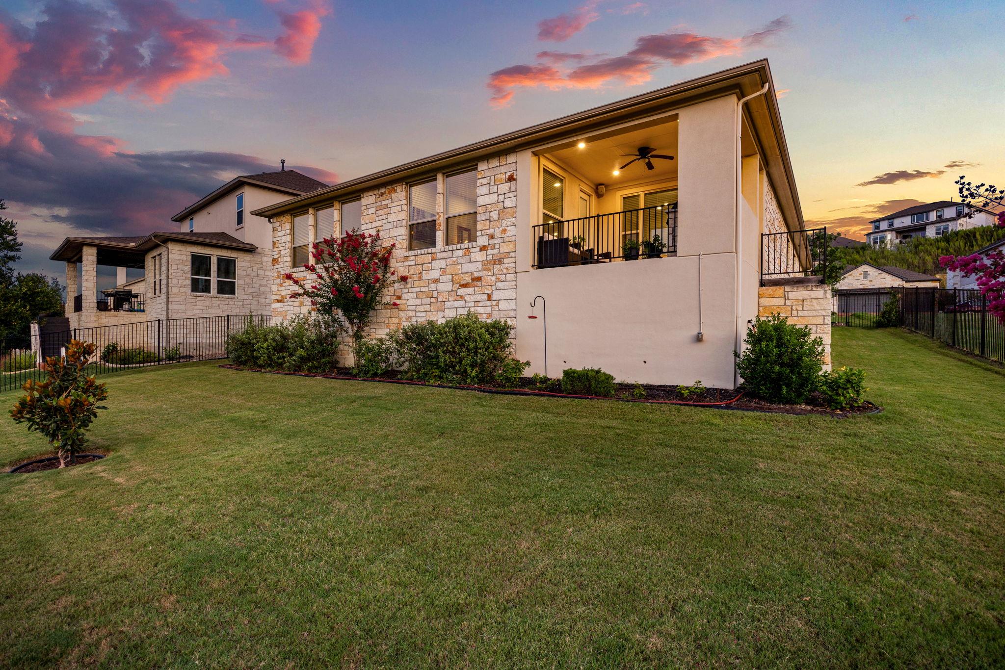 270 Baldovino Skwy, Lakeway, TX 78738