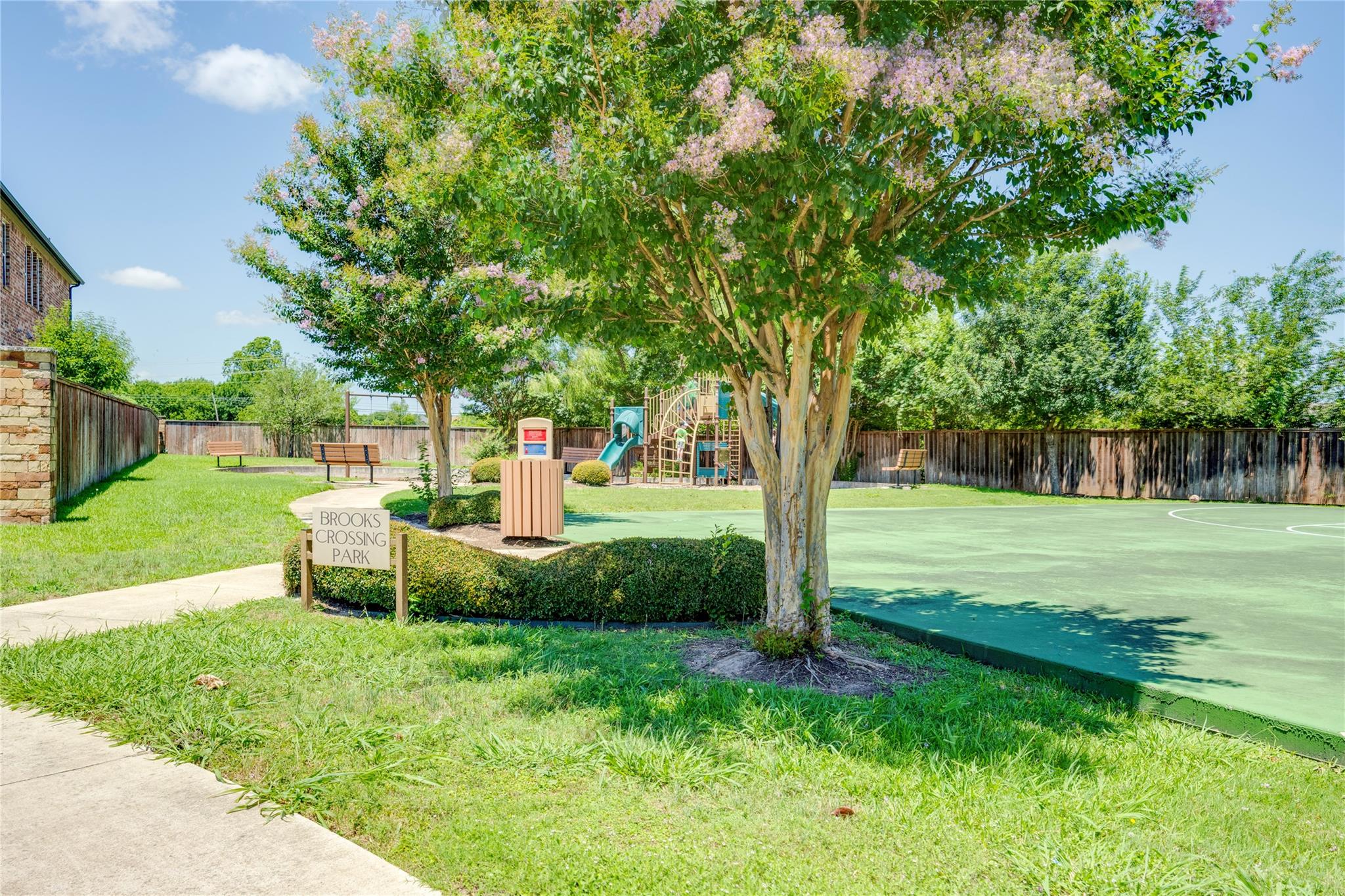 261 Fender Dr, Kyle, TX 78640