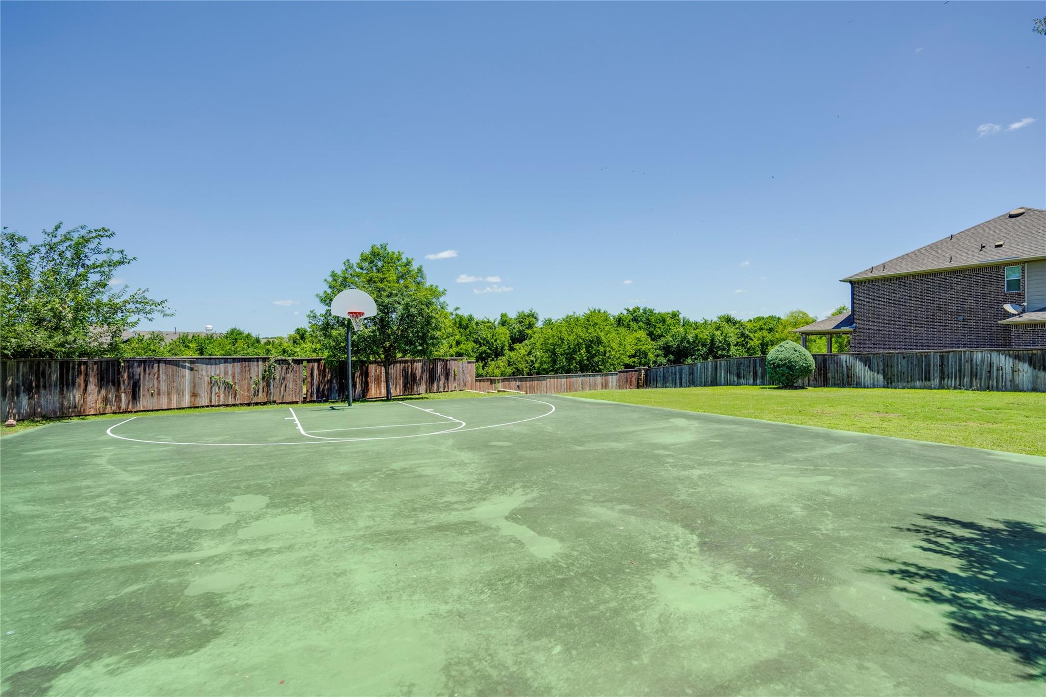 261 Fender Dr, Kyle, TX 78640