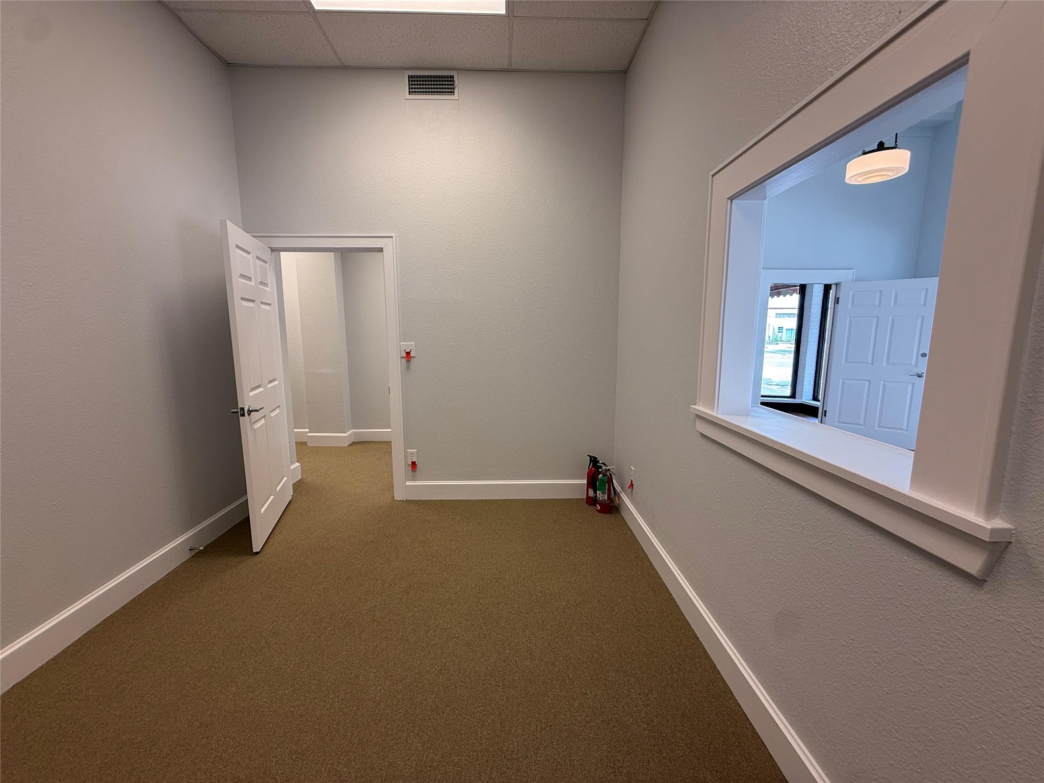 113 & 115 E 3rd St, Taylor, TX 76574