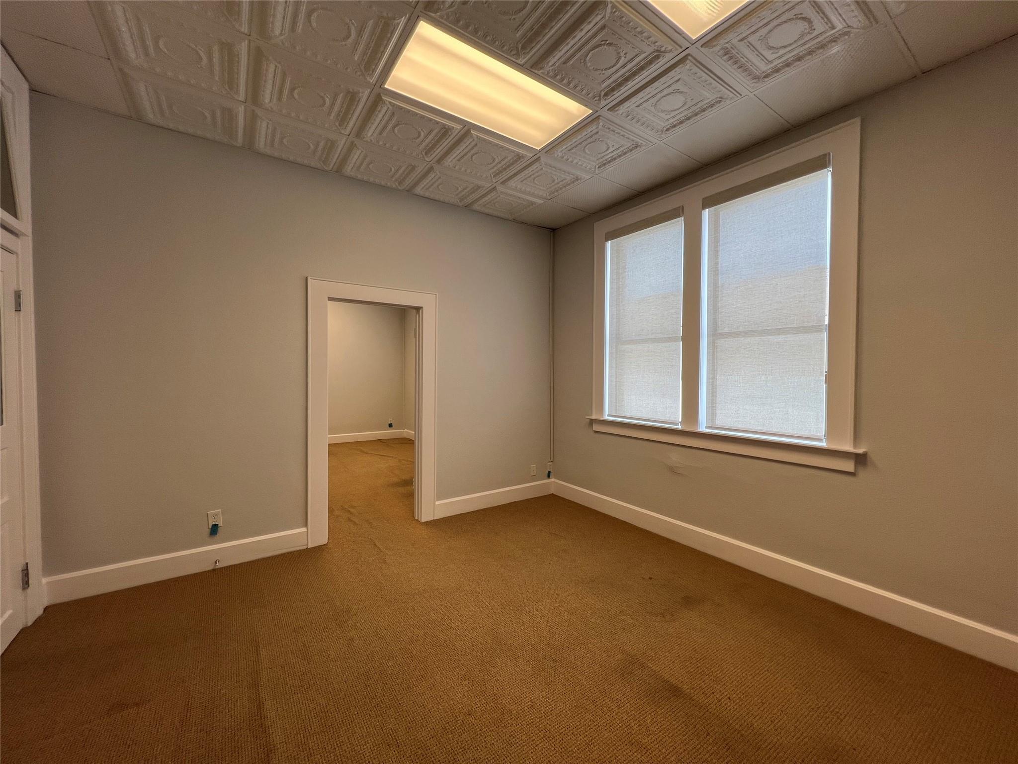 113 & 115 E 3rd St, Taylor, TX 76574