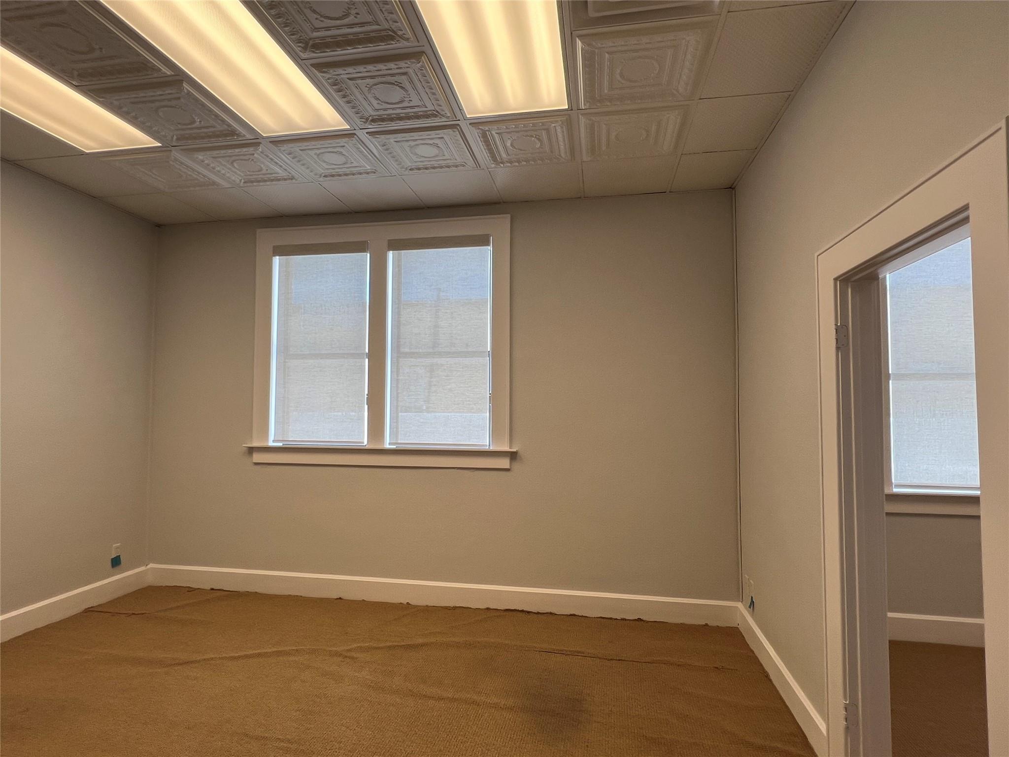 113 & 115 E 3rd St, Taylor, TX 76574