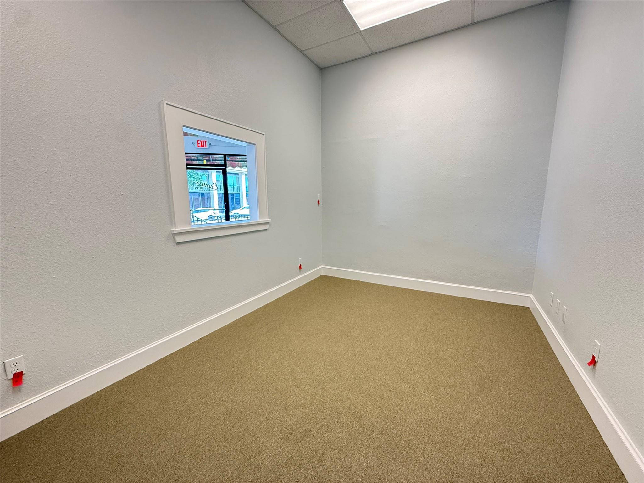 113 & 115 E 3rd St, Taylor, TX 76574