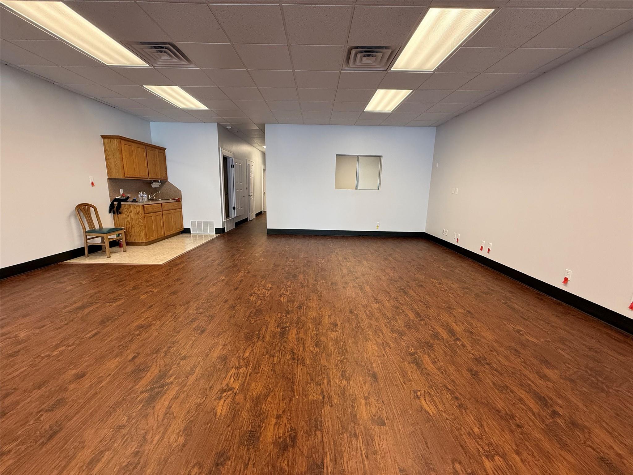 113 & 115 E 3rd St, Taylor, TX 76574