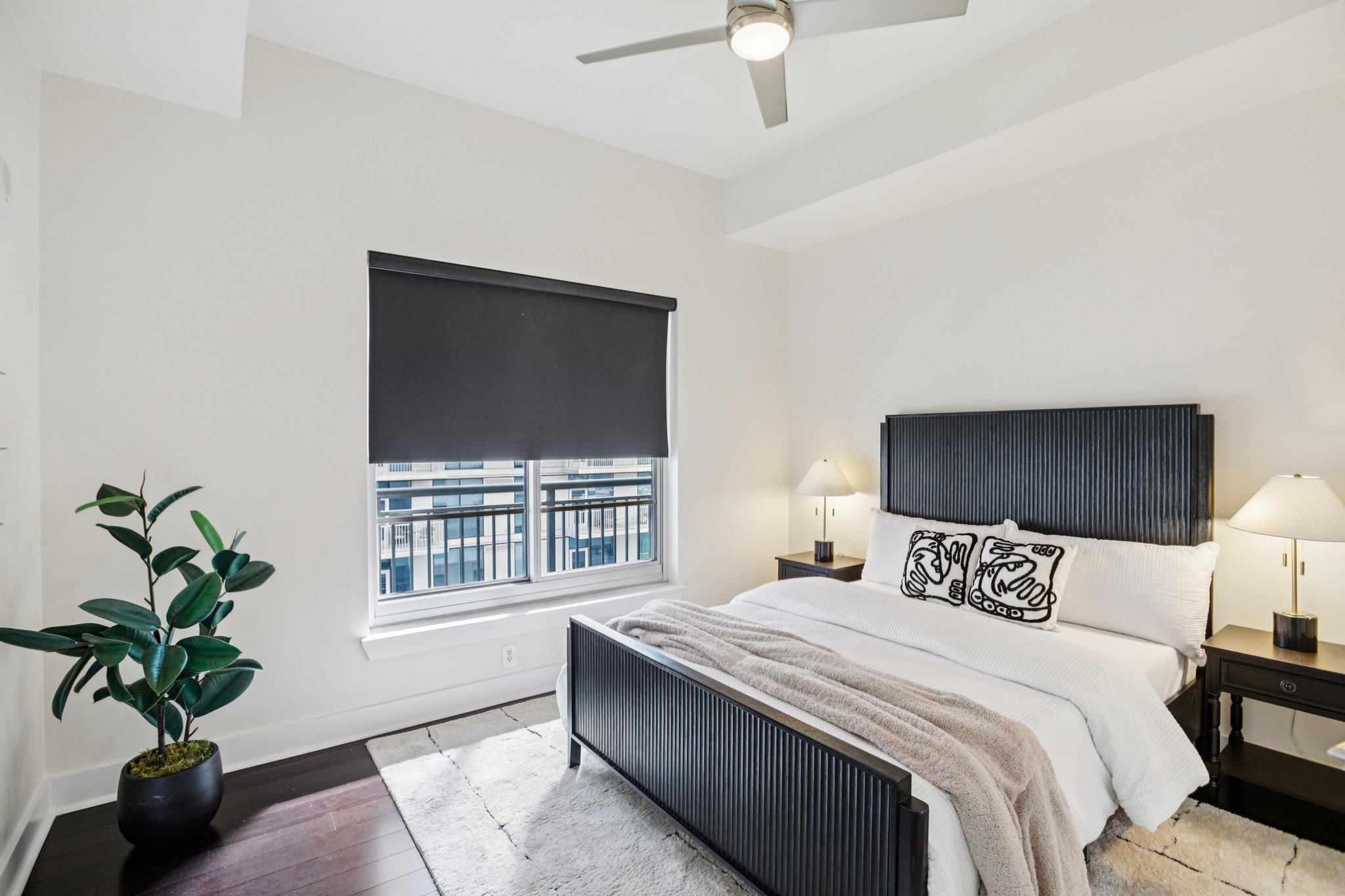 603 Davis St # 2007, Austin, TX 78701