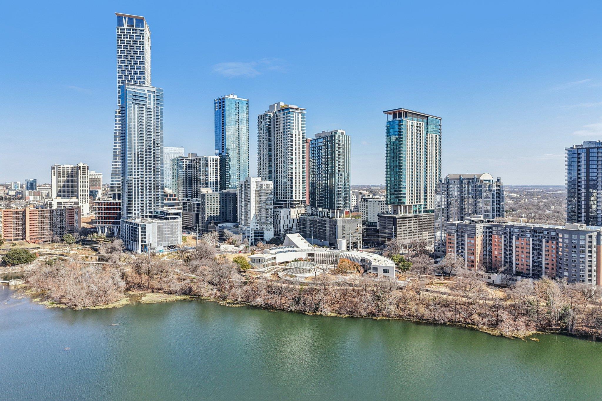 603 Davis St # 2007, Austin, TX 78701