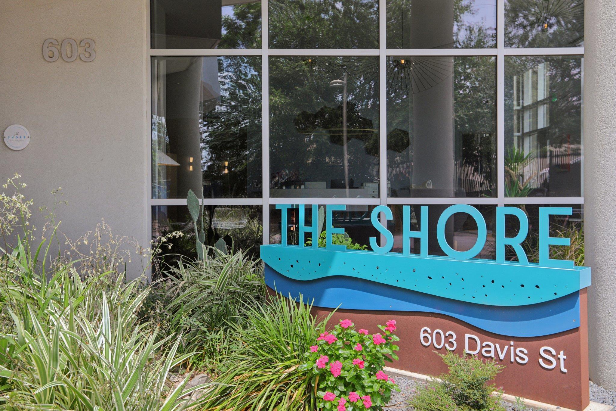 603 Davis St # 2007, Austin, TX 78701