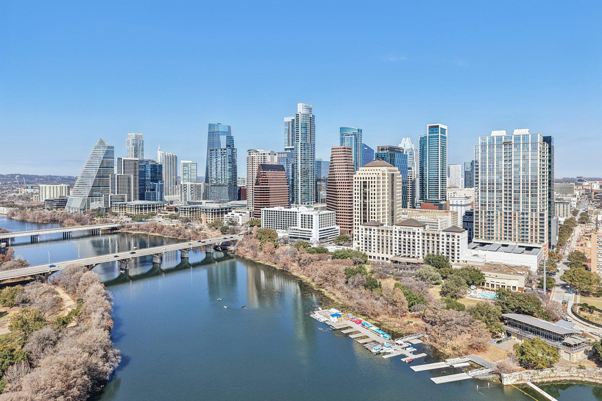 603 Davis St # 2007, Austin, TX 78701