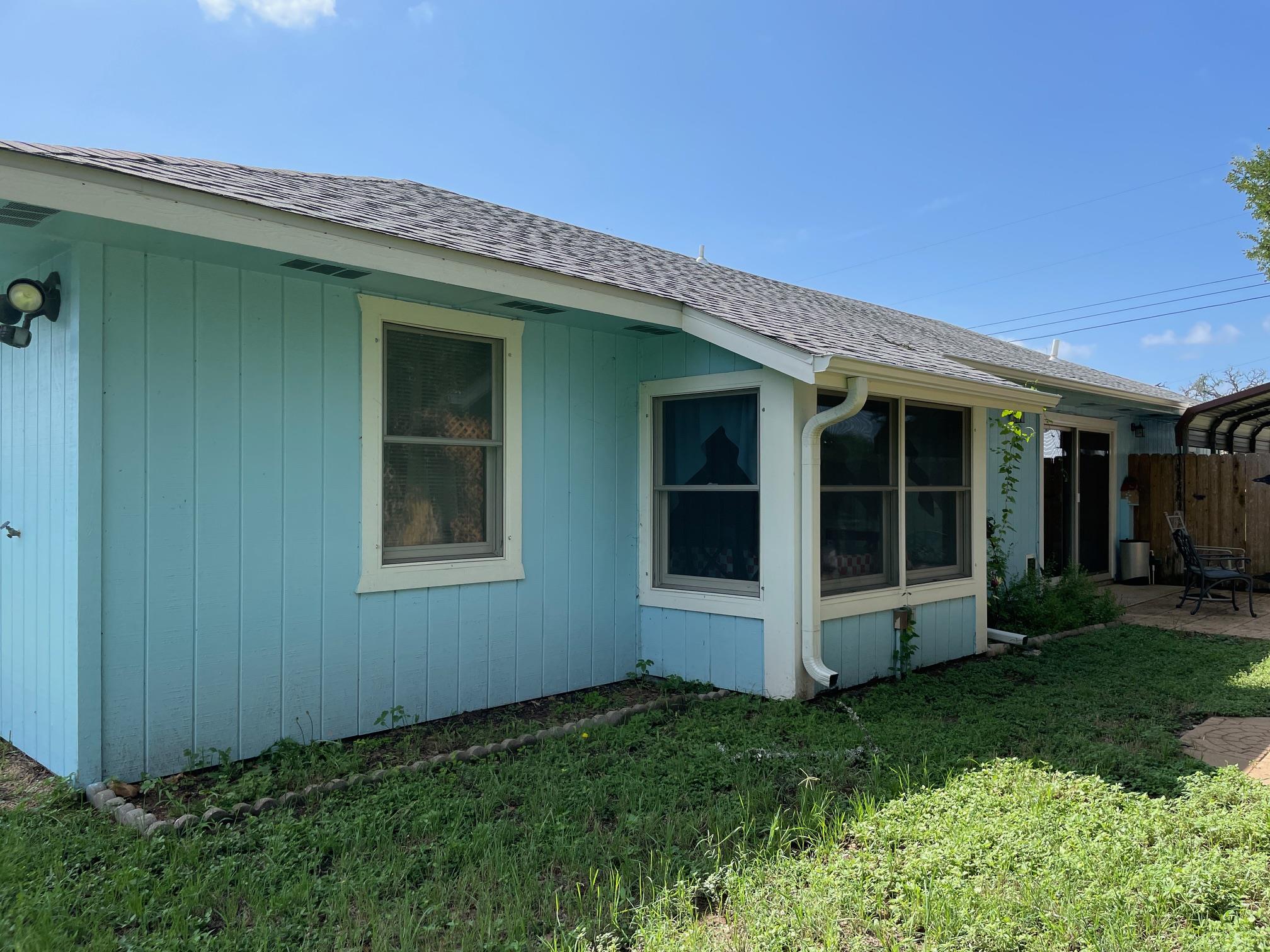118 Midnight Sun Dr, Spicewood, TX 78669