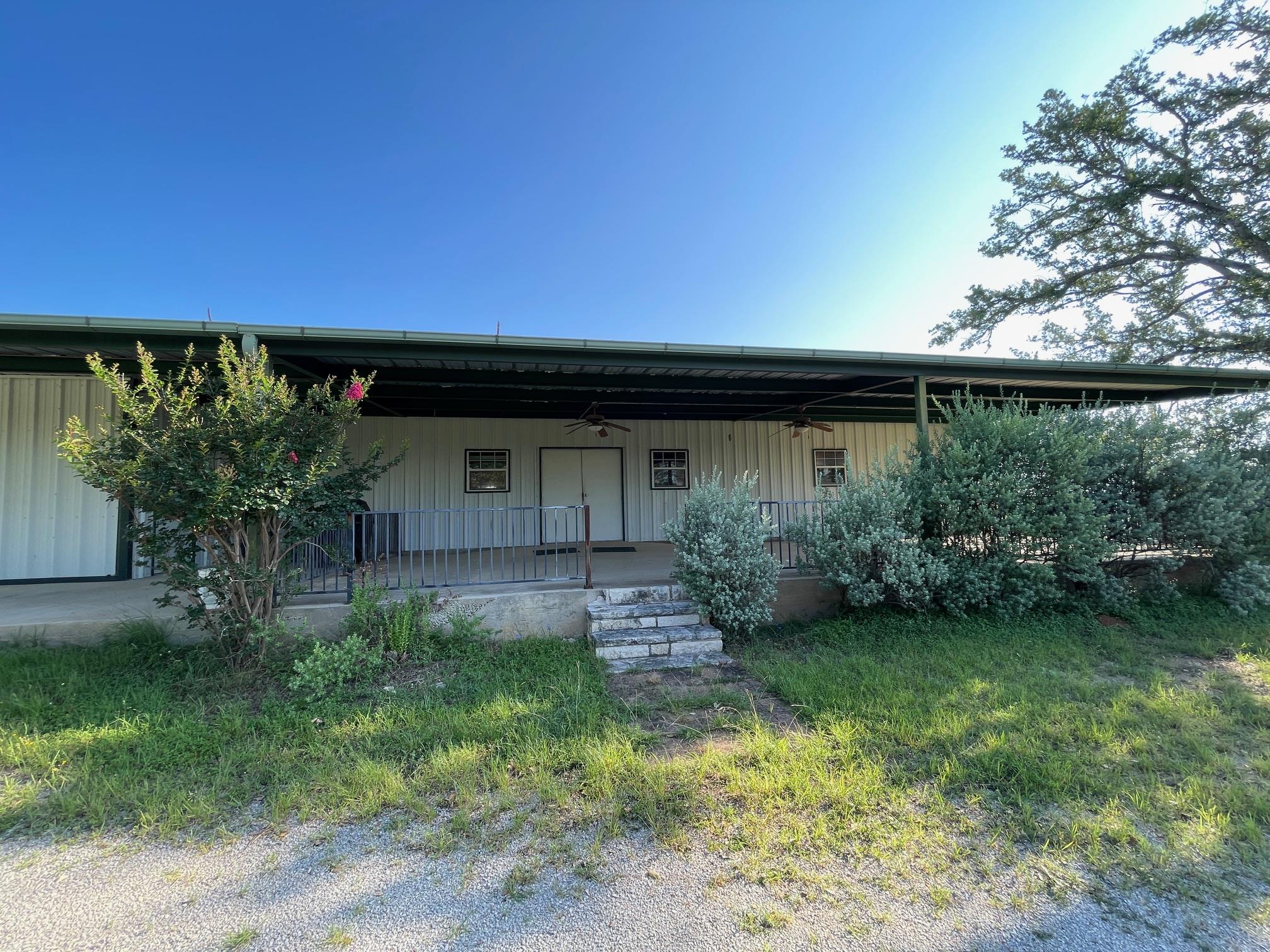118 Midnight Sun Dr, Spicewood, TX 78669