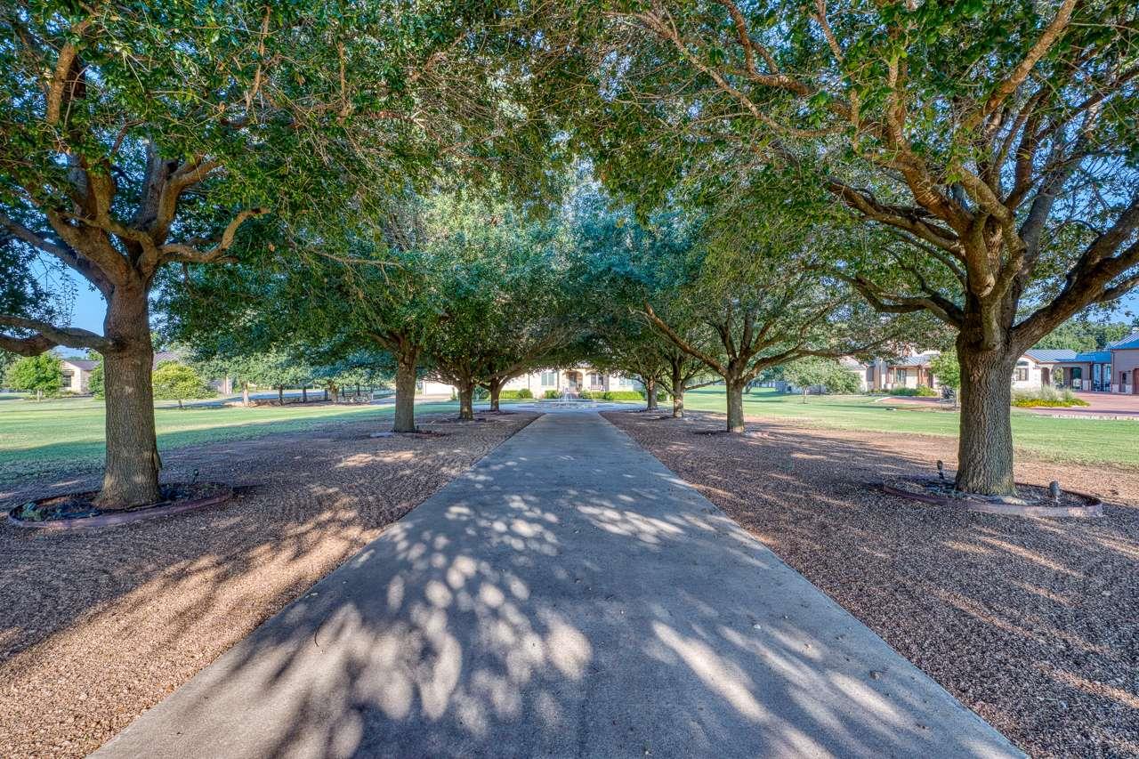 1621 Legends Pkwy, Kingsland, TX 78639