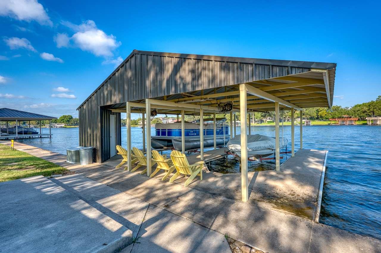 1621 Legends Pkwy, Kingsland, TX 78639