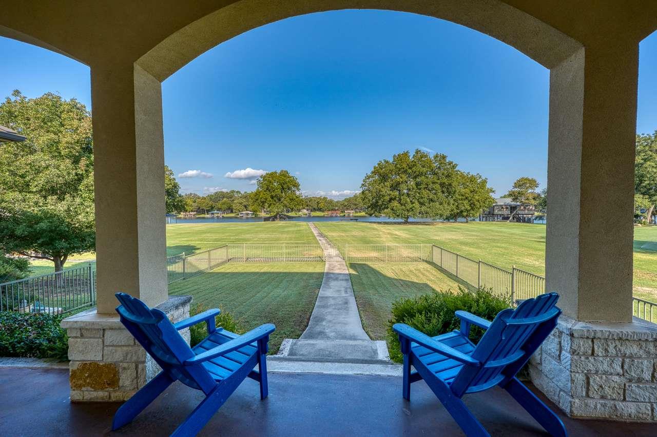 1621 Legends Pkwy, Kingsland, TX 78639