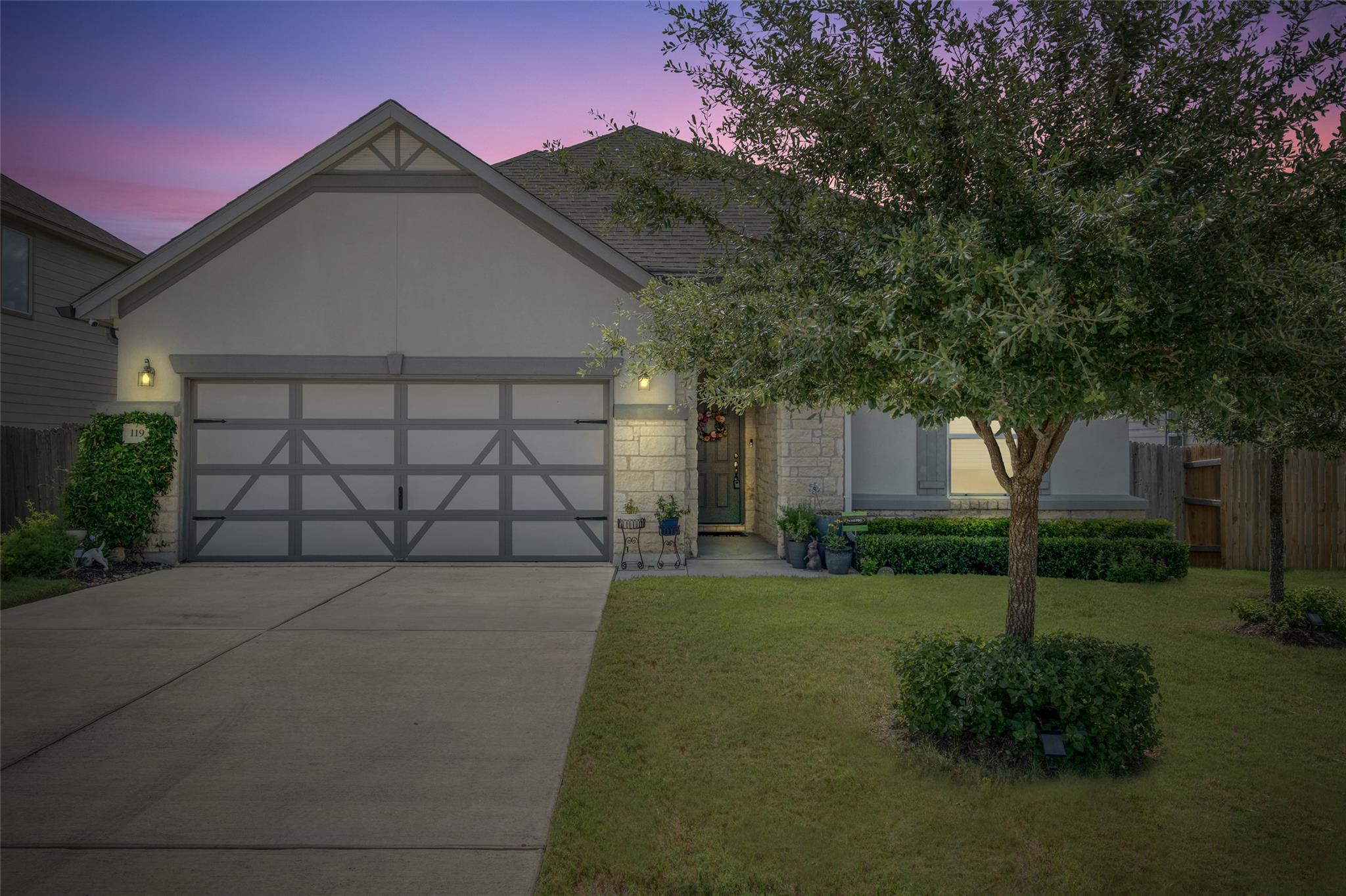 119 W Point Way, Elgin, TX 78621